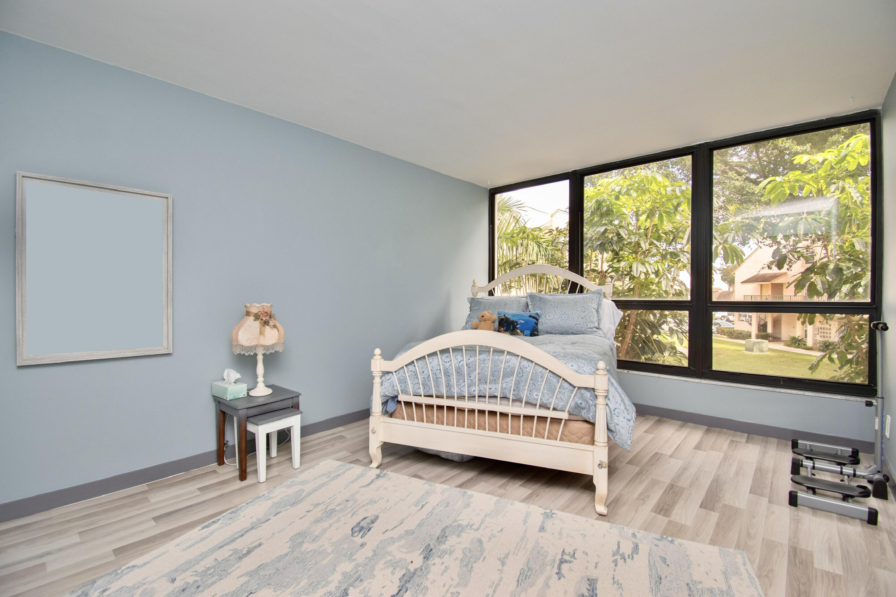 5951 Wellesley Park Drive 203