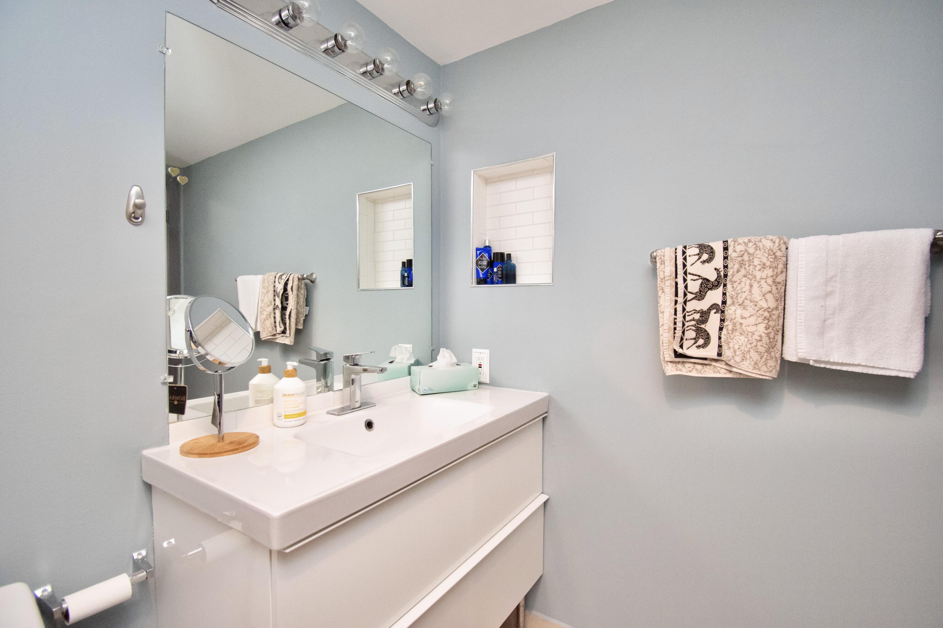 5951 Wellesley Park Drive 203