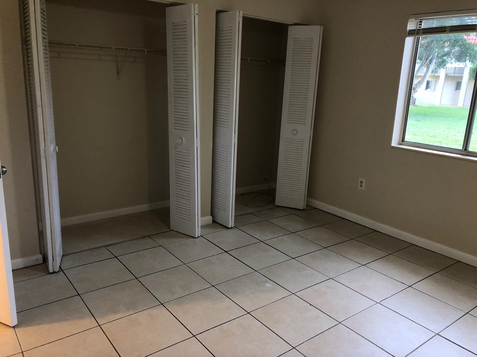 6100 Forest Hill Boulevard 102