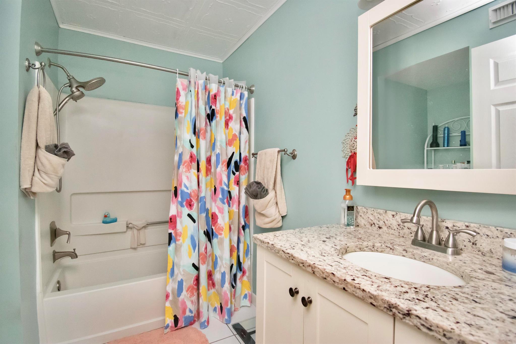 815 W Boynton Beach Boulevard 15-105