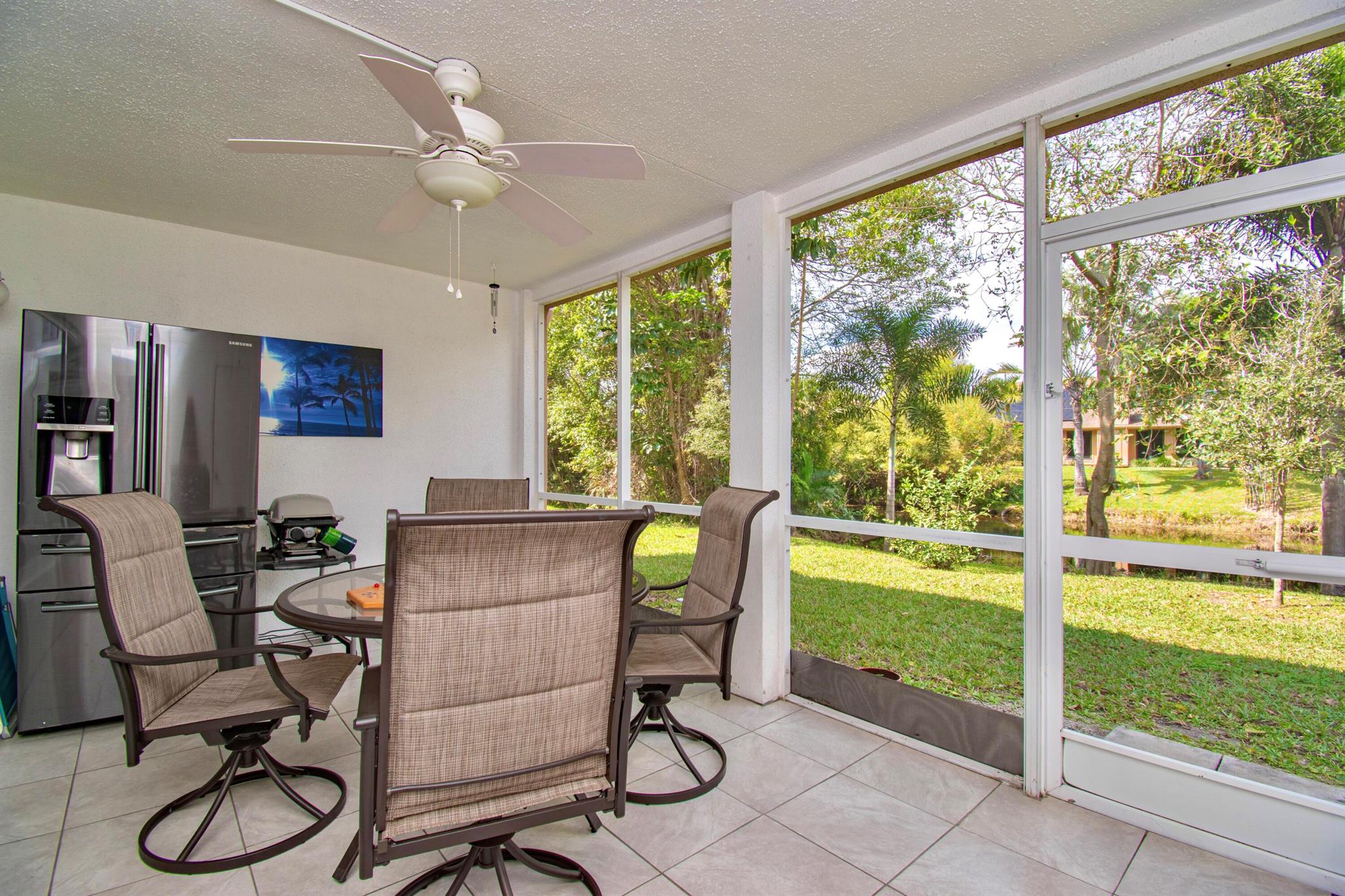 815 W Boynton Beach Boulevard 15-105