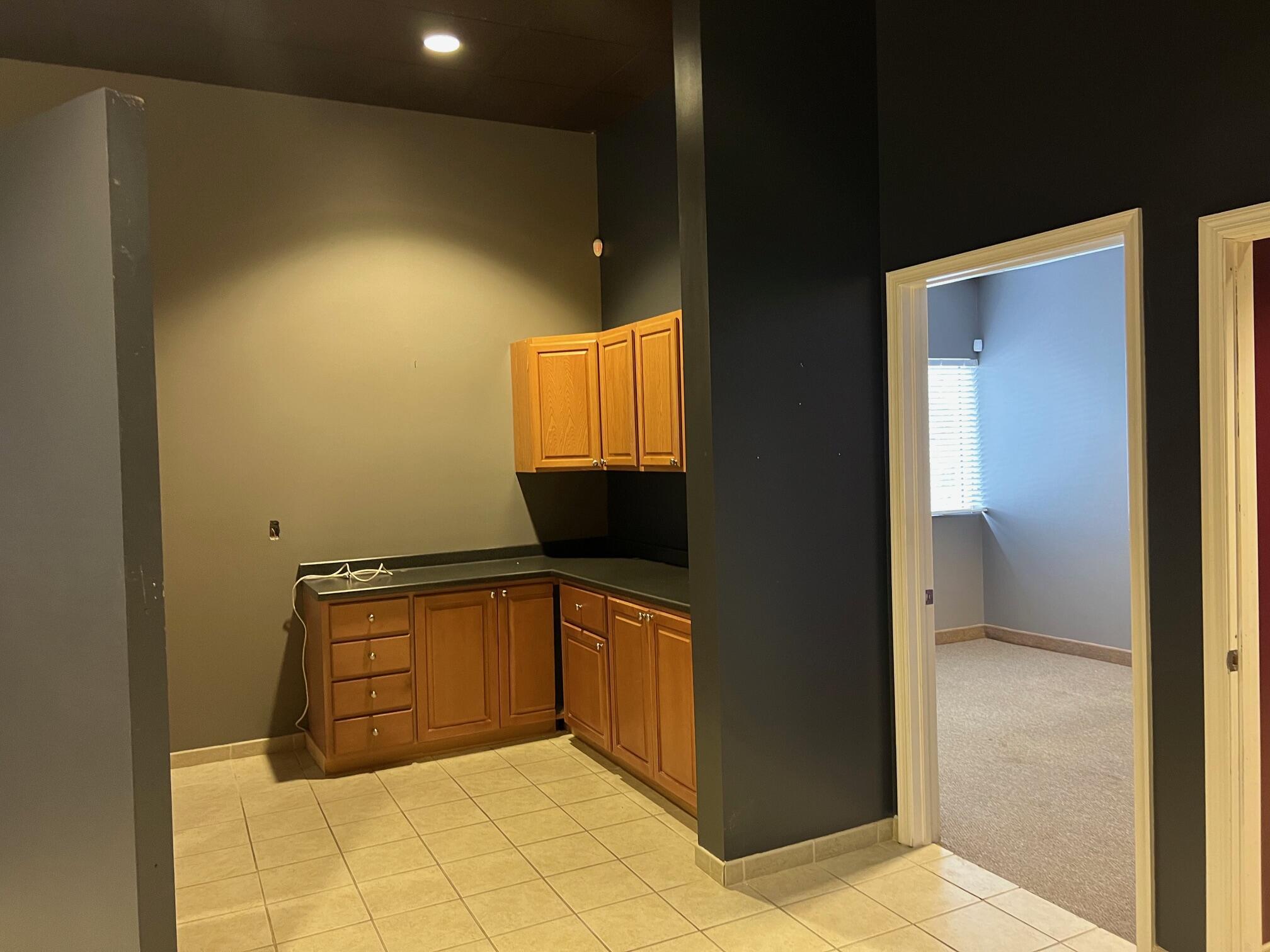 2701 N Vista Park A-7-B