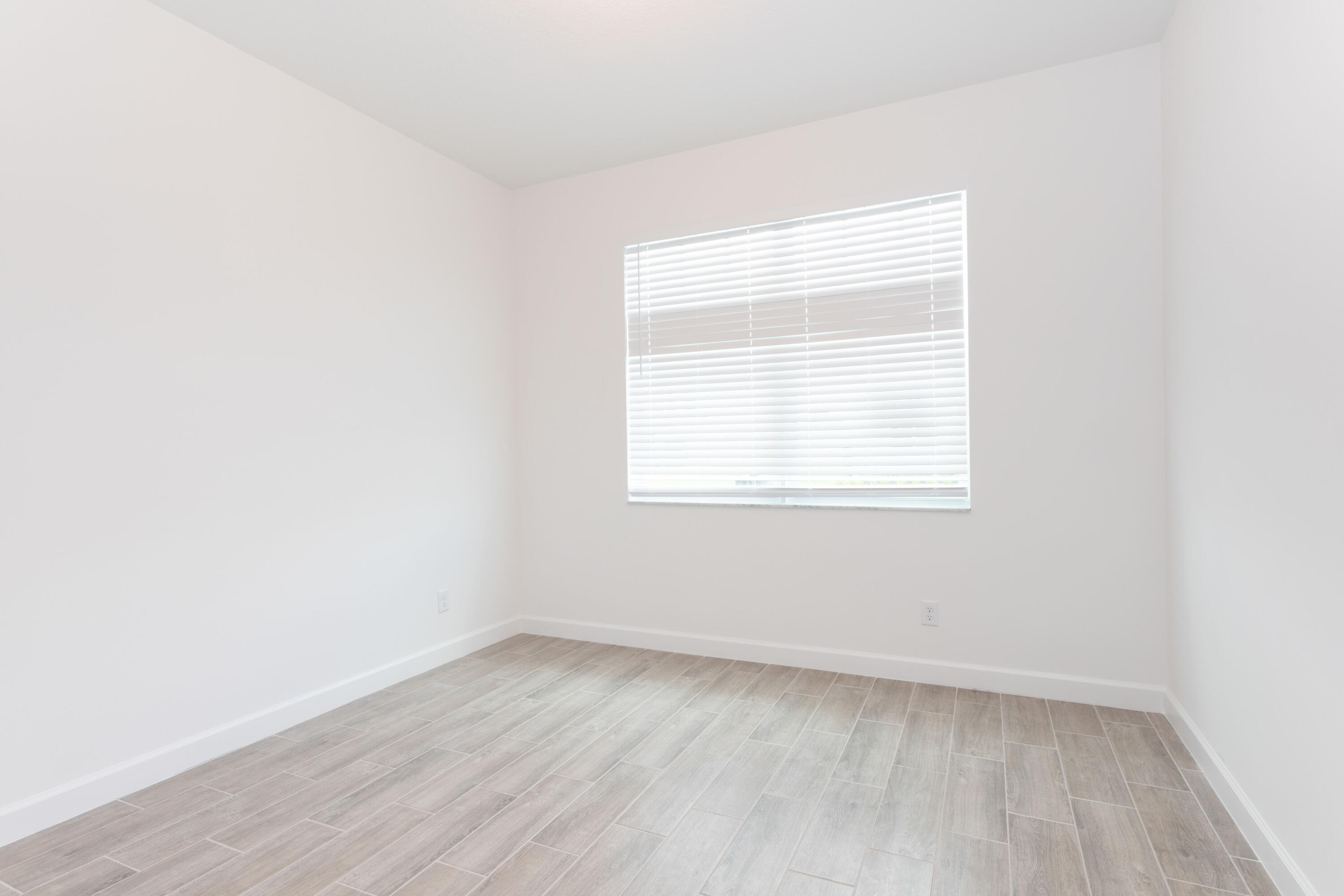 19082 Croft Mill Xing Crossing