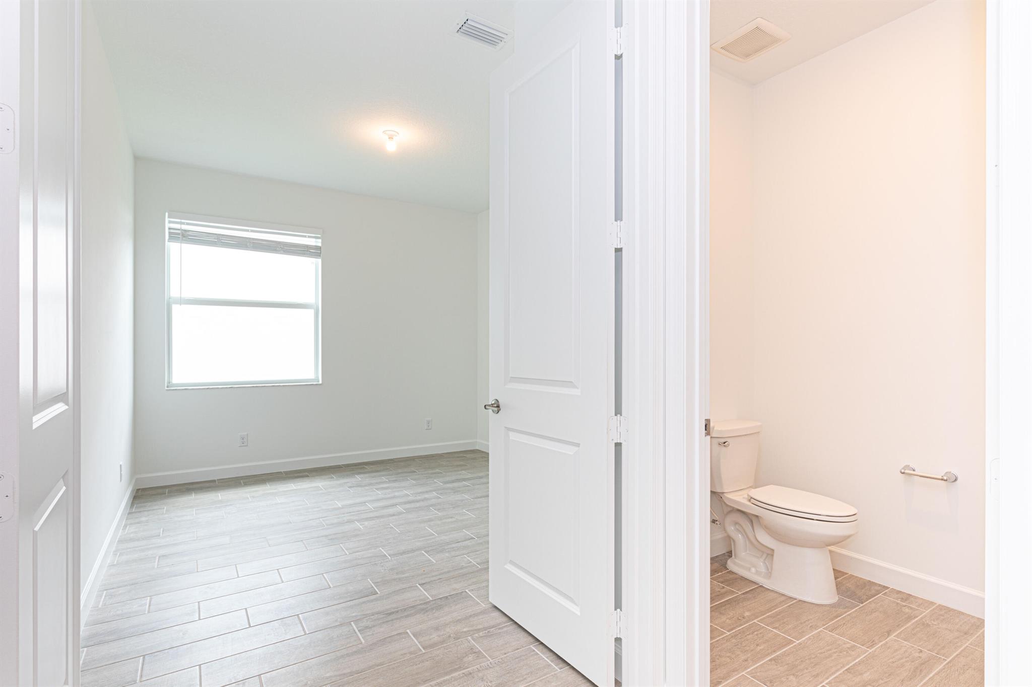 19082 Croft Mill Xing Crossing