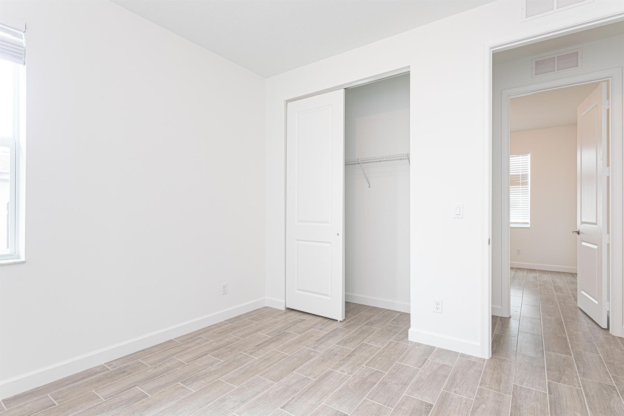 19082 Croft Mill Xing Crossing