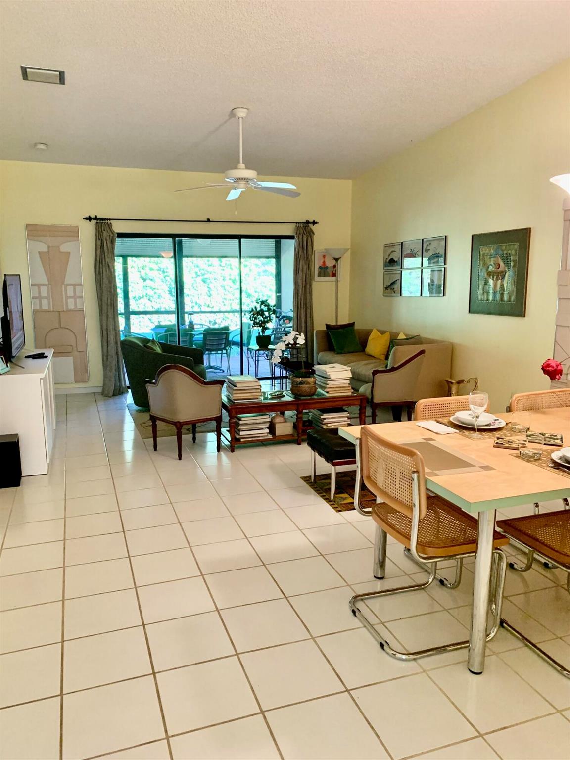 6827 Bridlewood Court