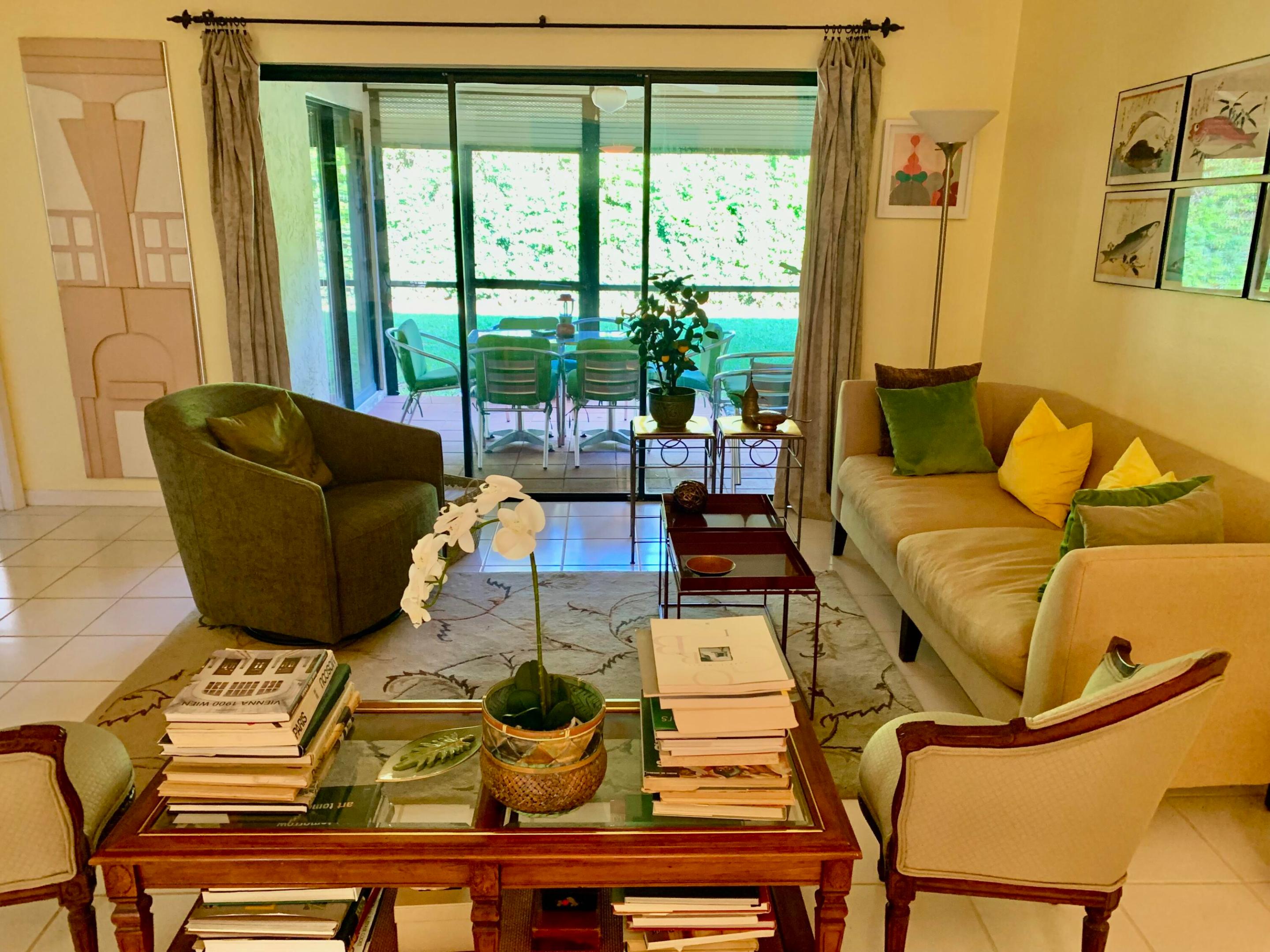 6827 Bridlewood Court