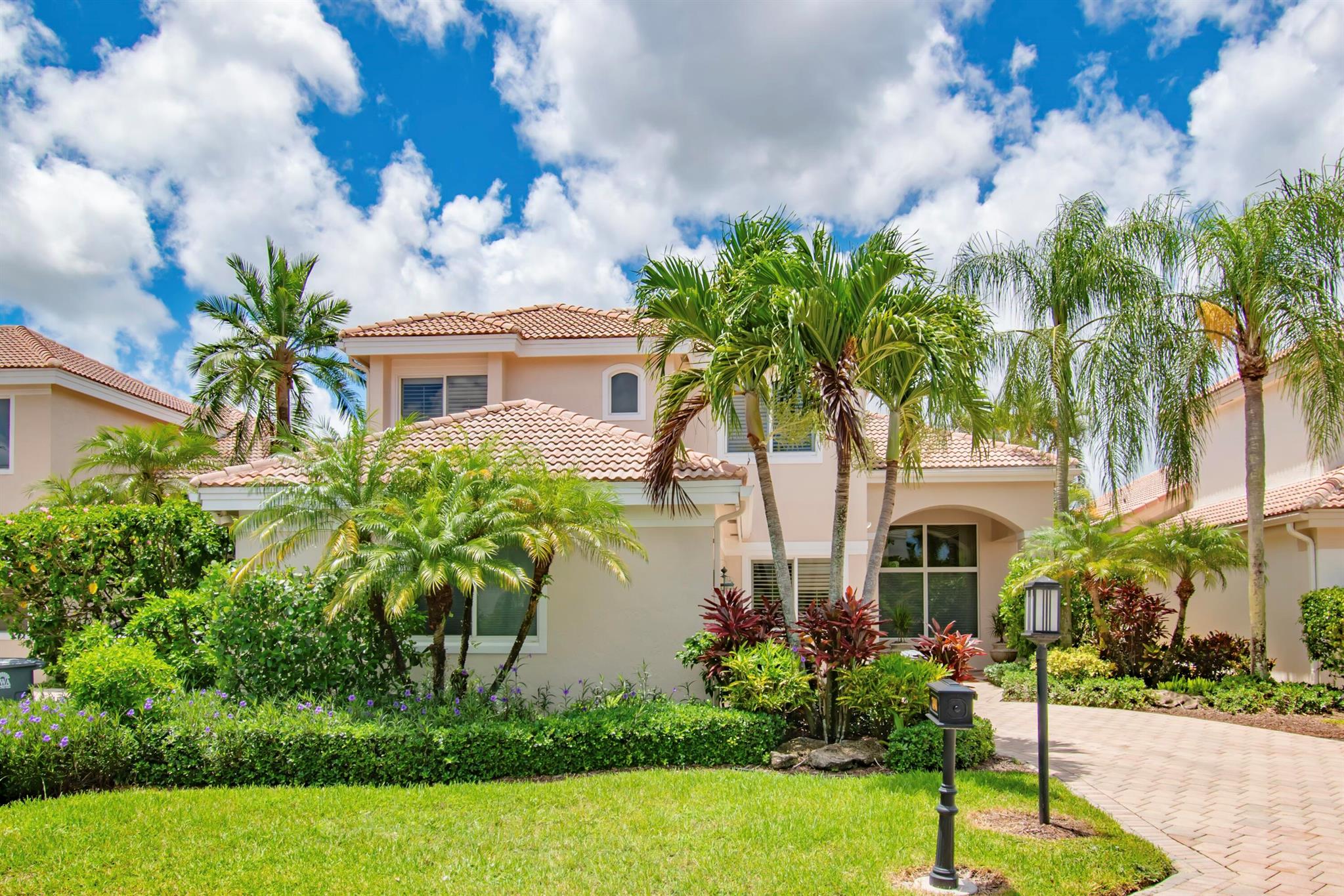 7090 Islegrove Place