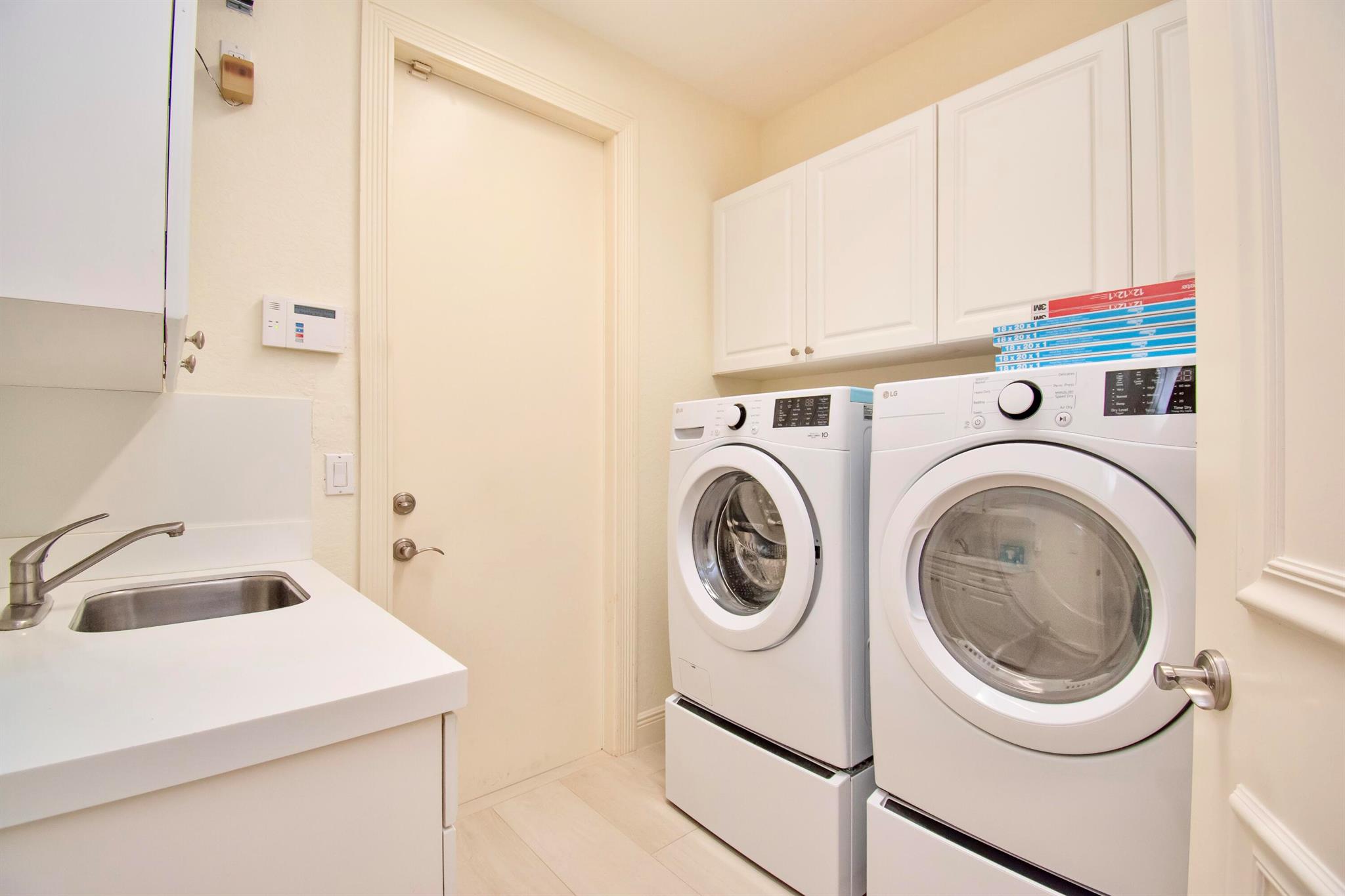 7090 Islegrove Place