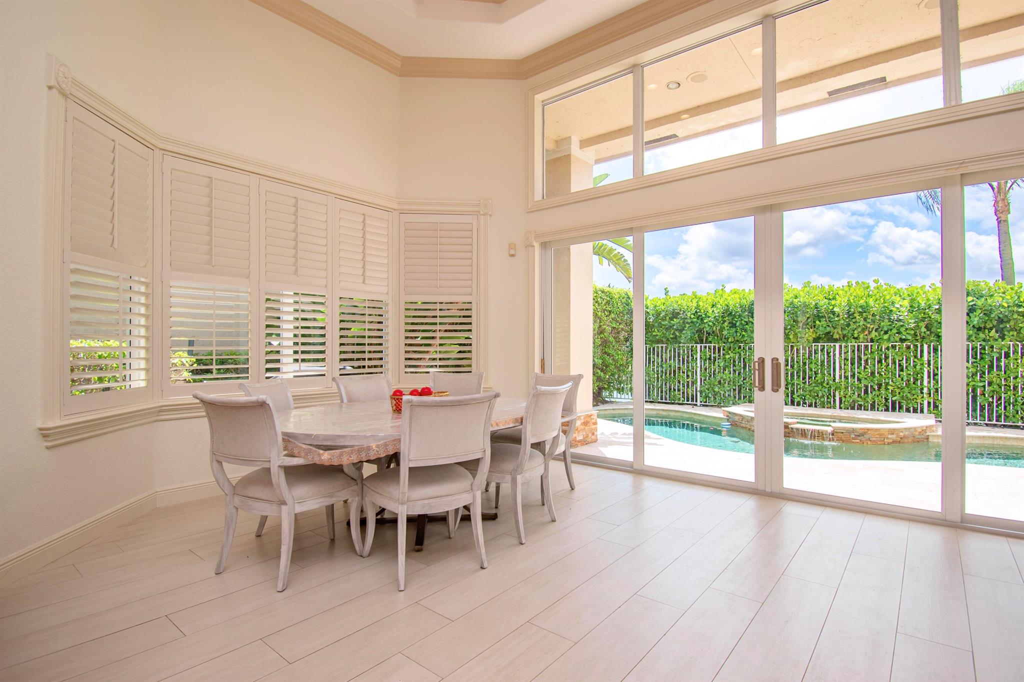 7090 Islegrove Place