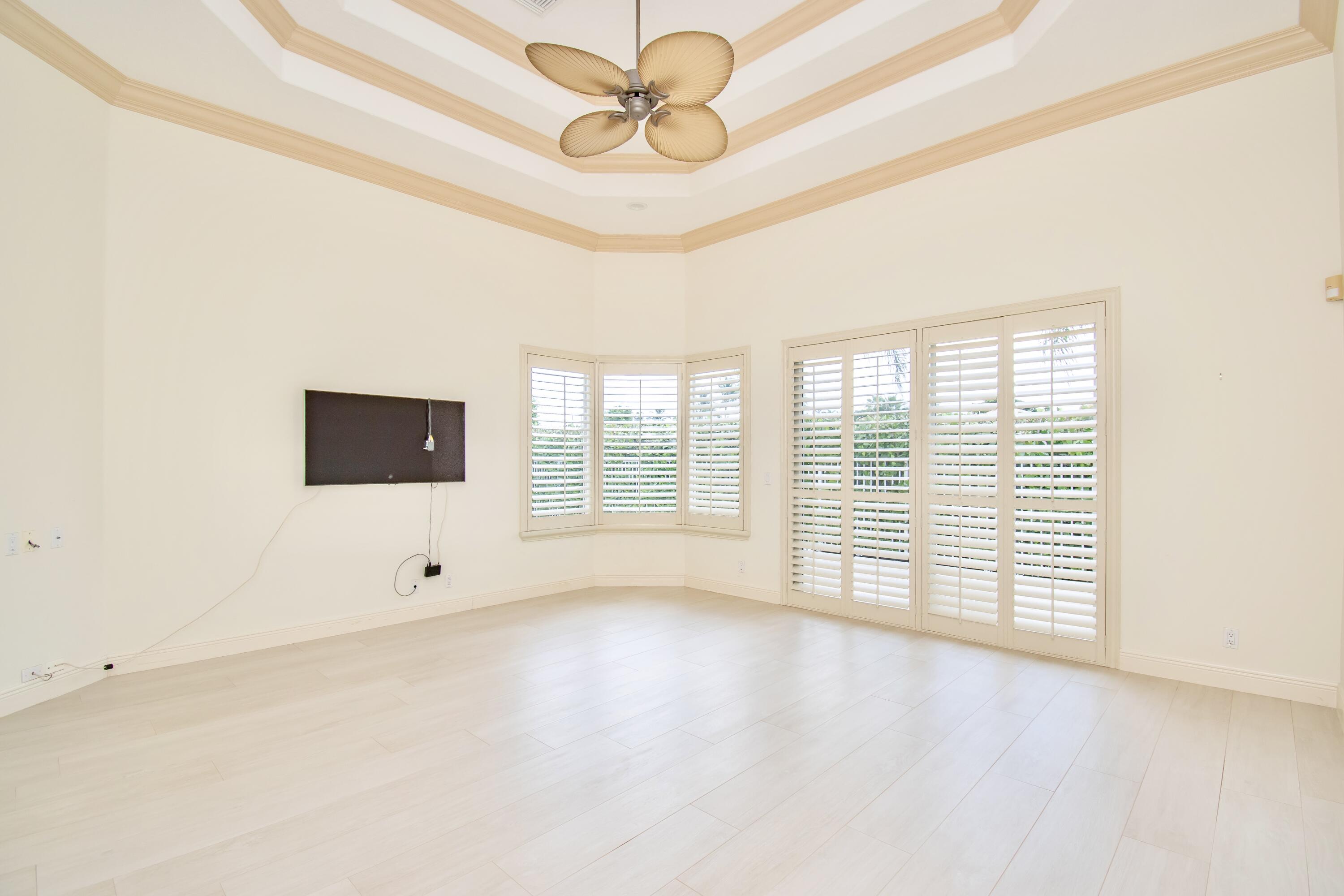 7090 Islegrove Place