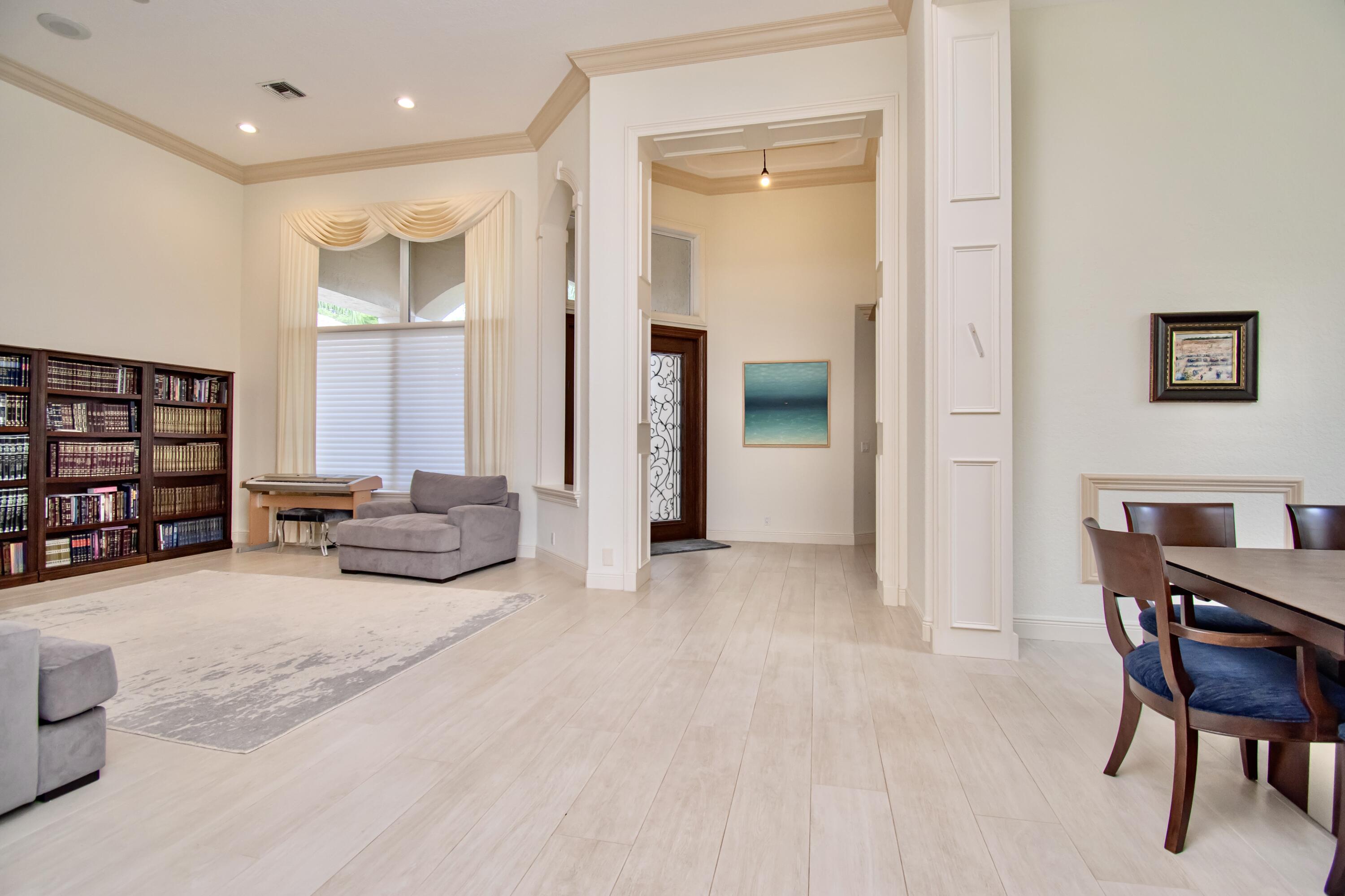 7090 Islegrove Place