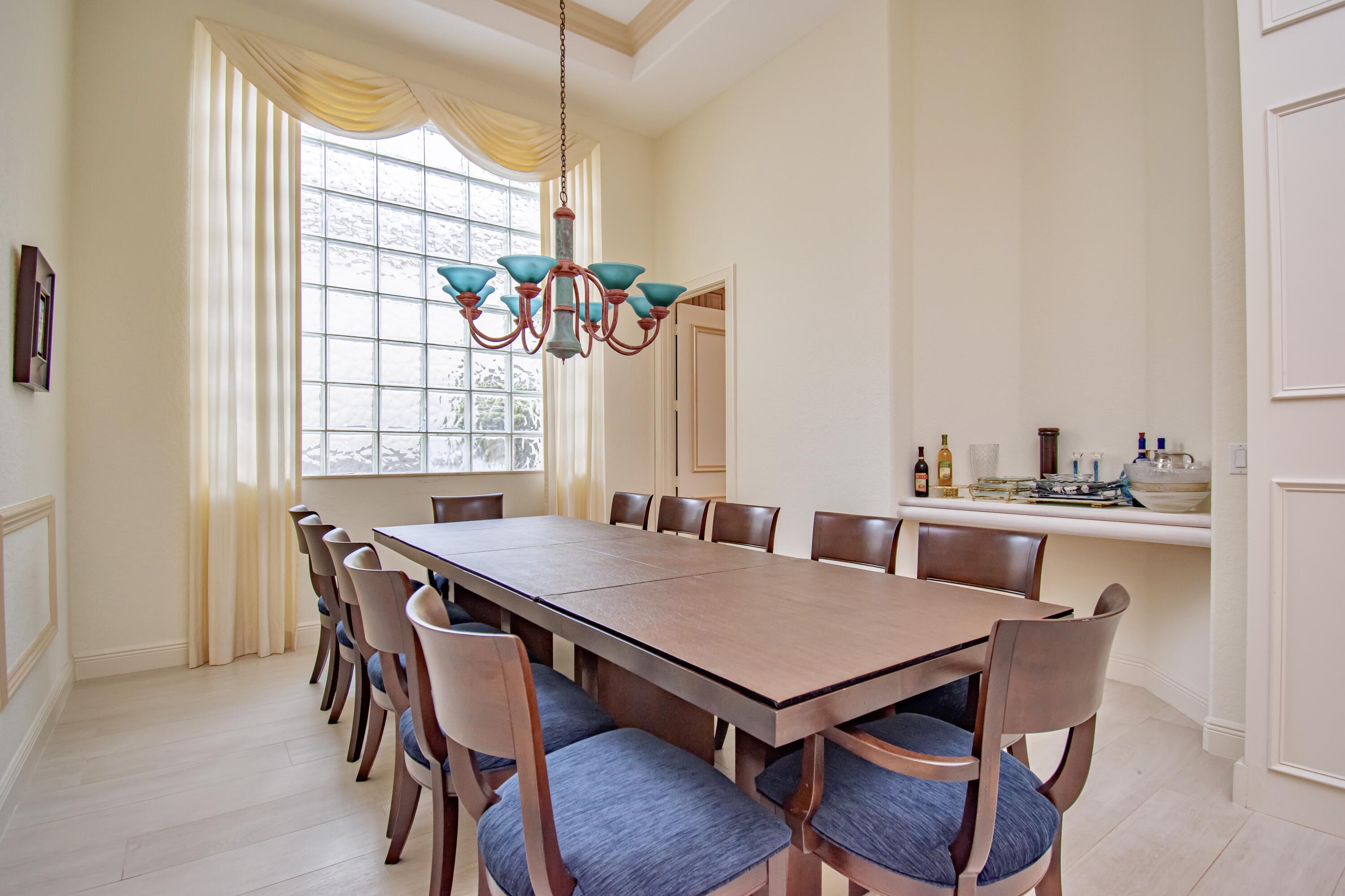 7090 Islegrove Place