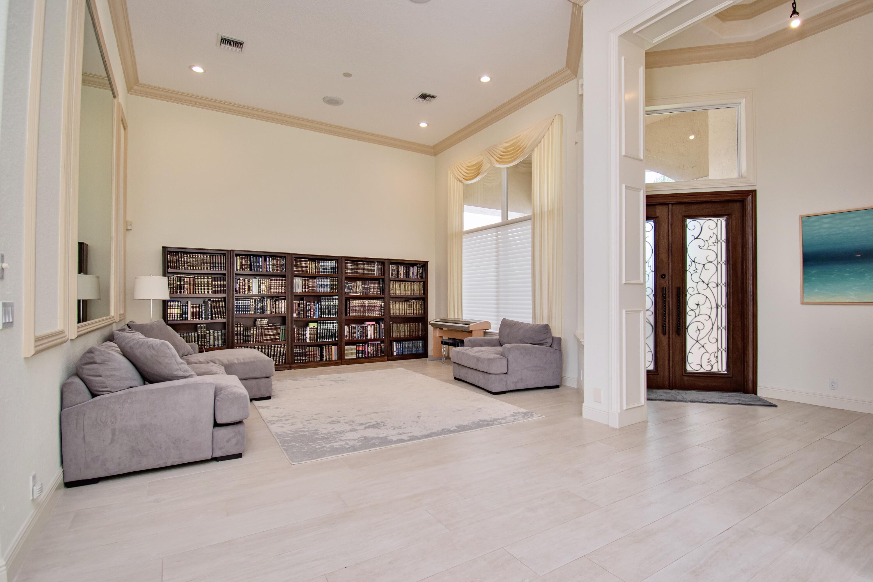 7090 Islegrove Place