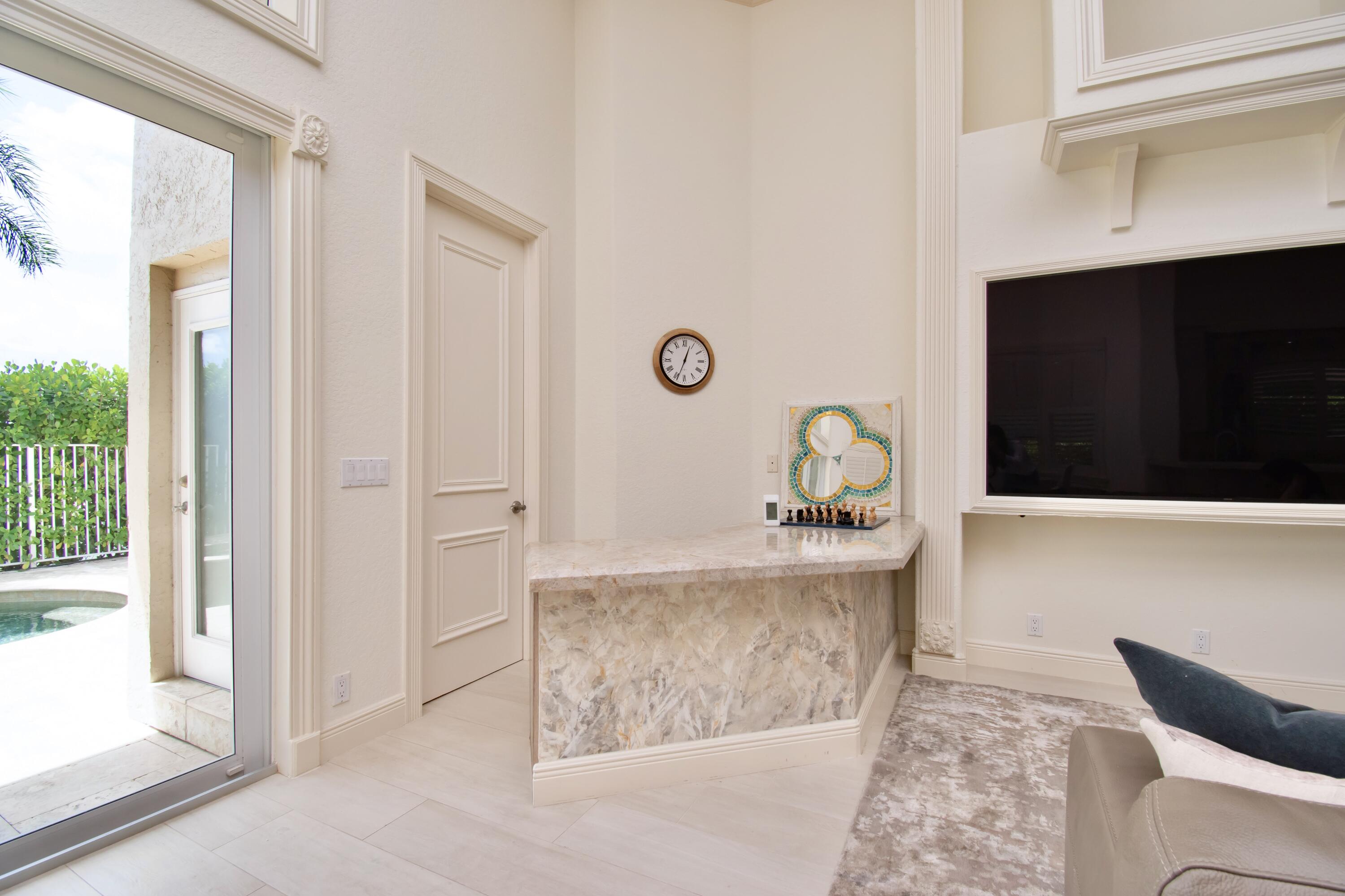 7090 Islegrove Place