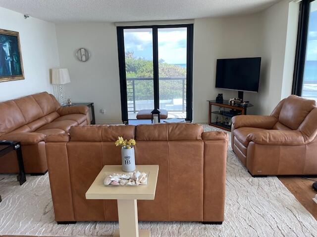 250 S Ocean Boulevard 3h