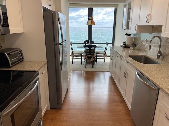 250 S Ocean Boulevard 3h