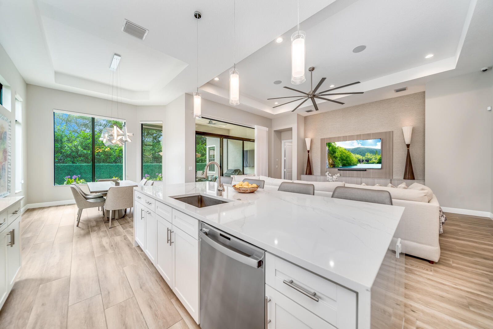 17970 Lake Azure Way