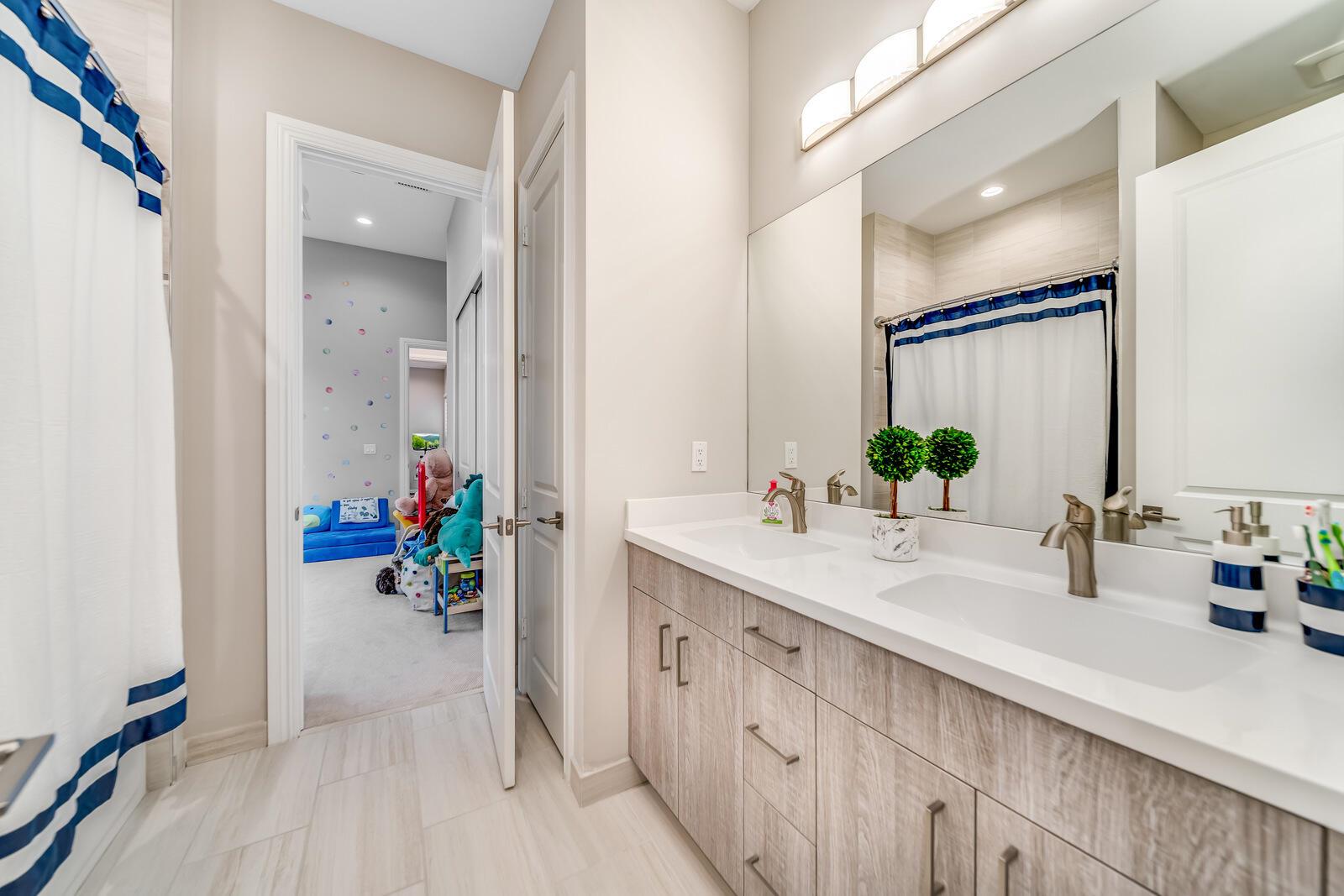 17970 Lake Azure Way