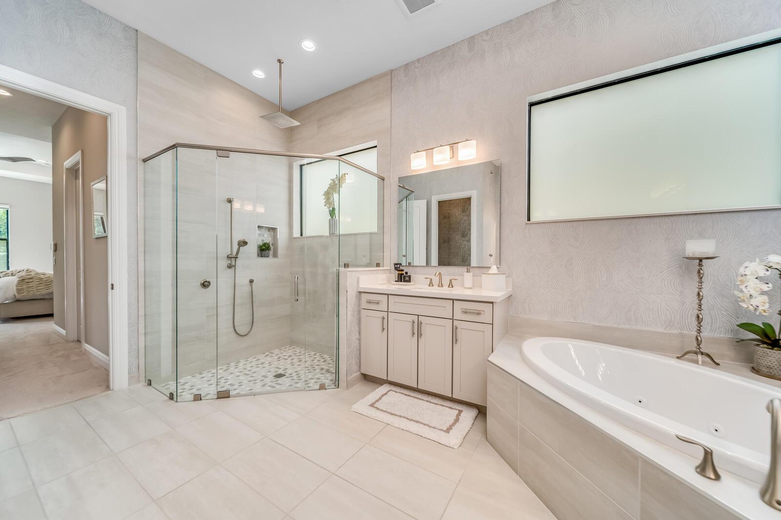 17970 Lake Azure Way