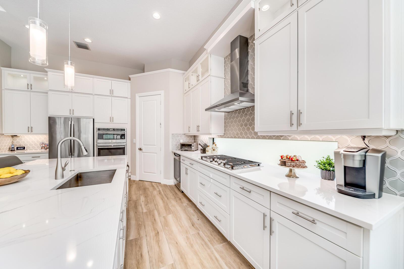 17970 Lake Azure Way