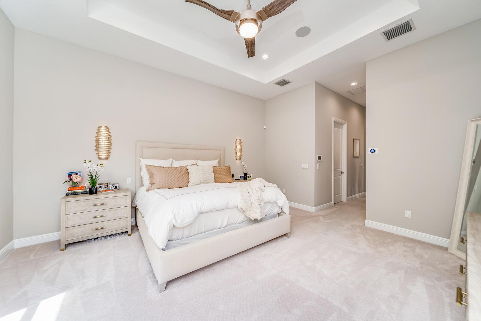 17970 Lake Azure Way