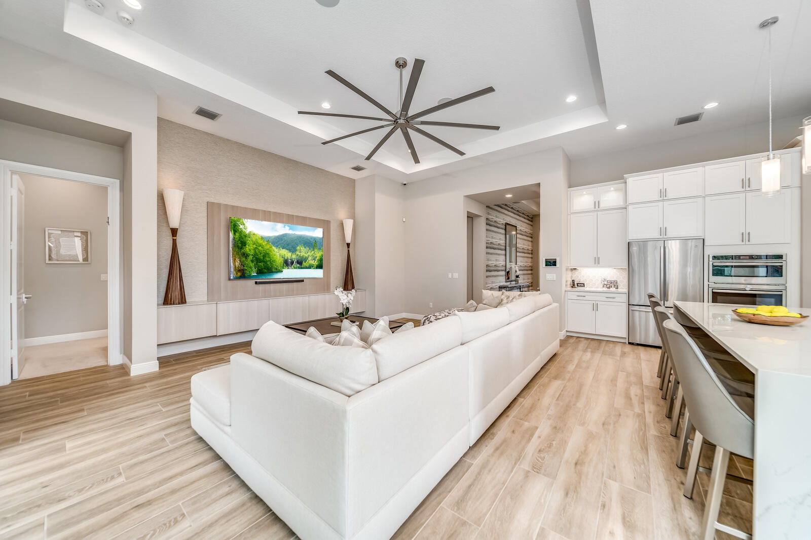 17970 Lake Azure Way