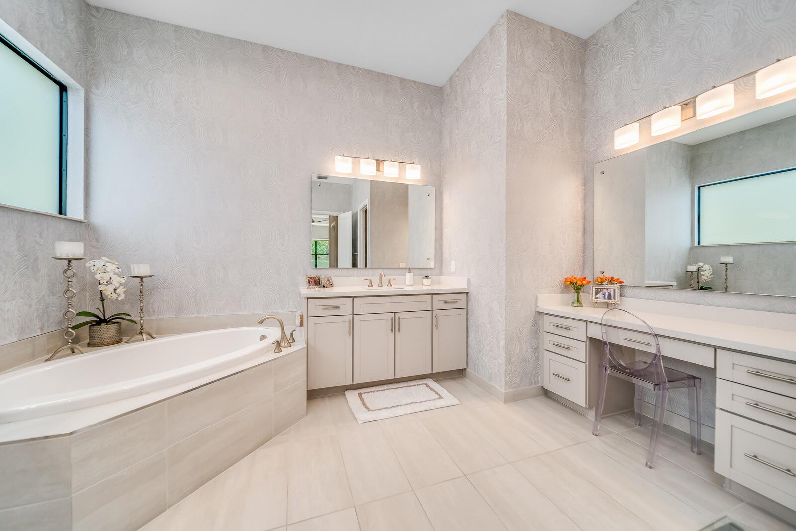 17970 Lake Azure Way