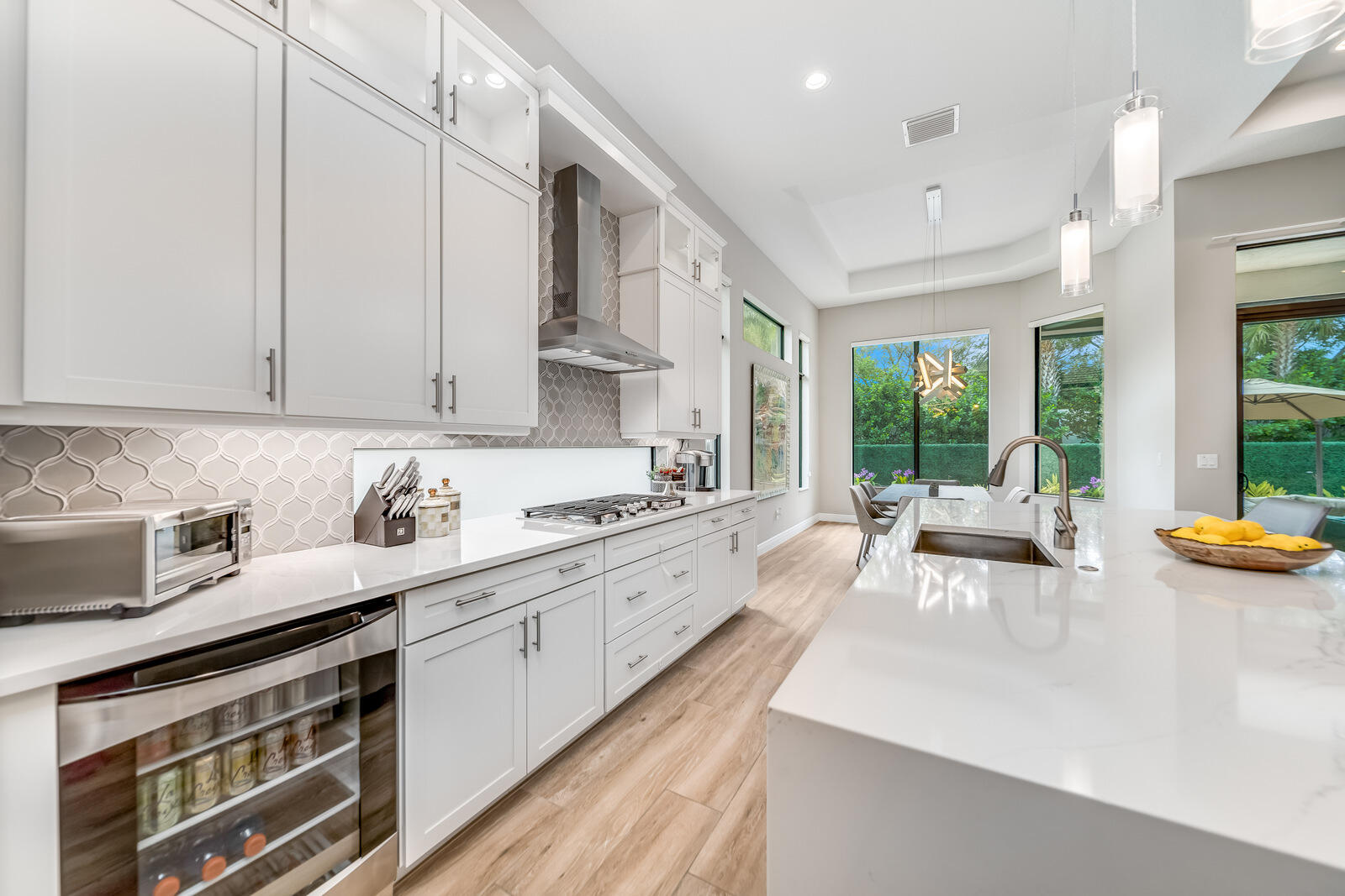 17970 Lake Azure Way