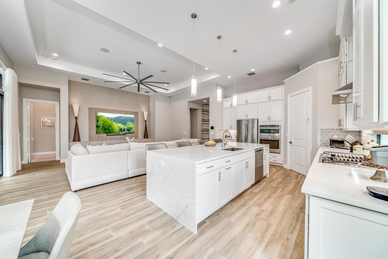 17970 Lake Azure Way