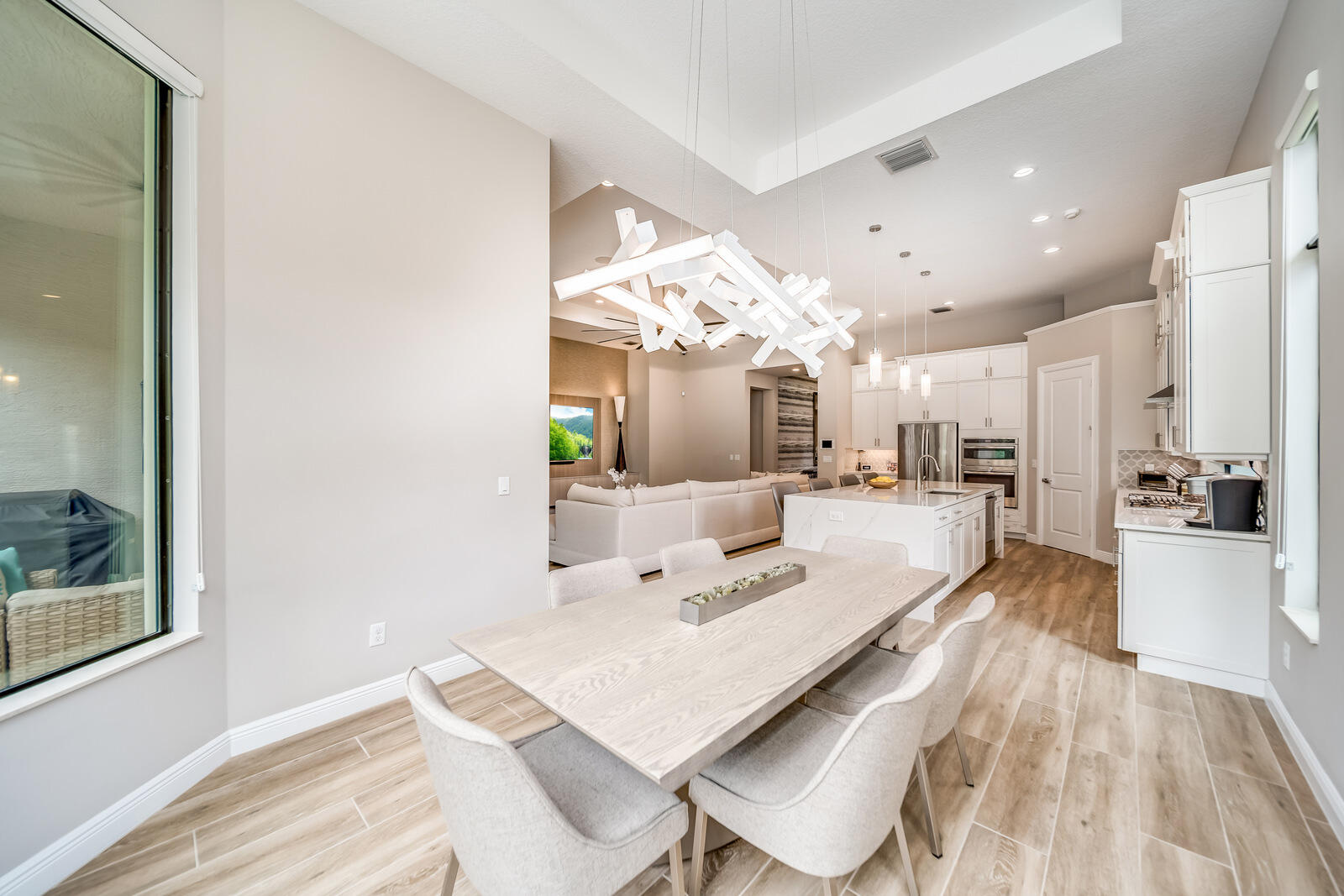 17970 Lake Azure Way