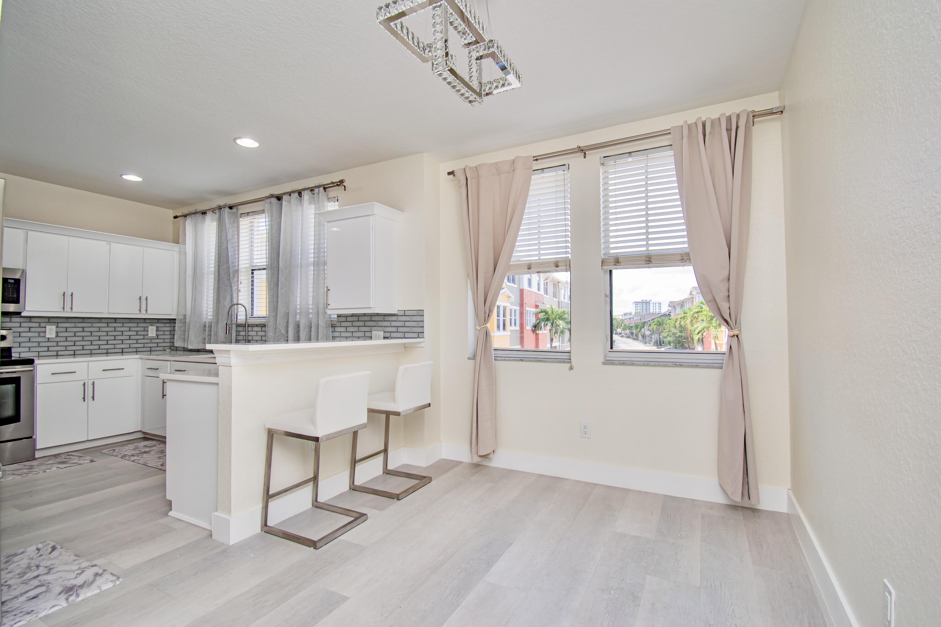 750 Millbrae Court 4