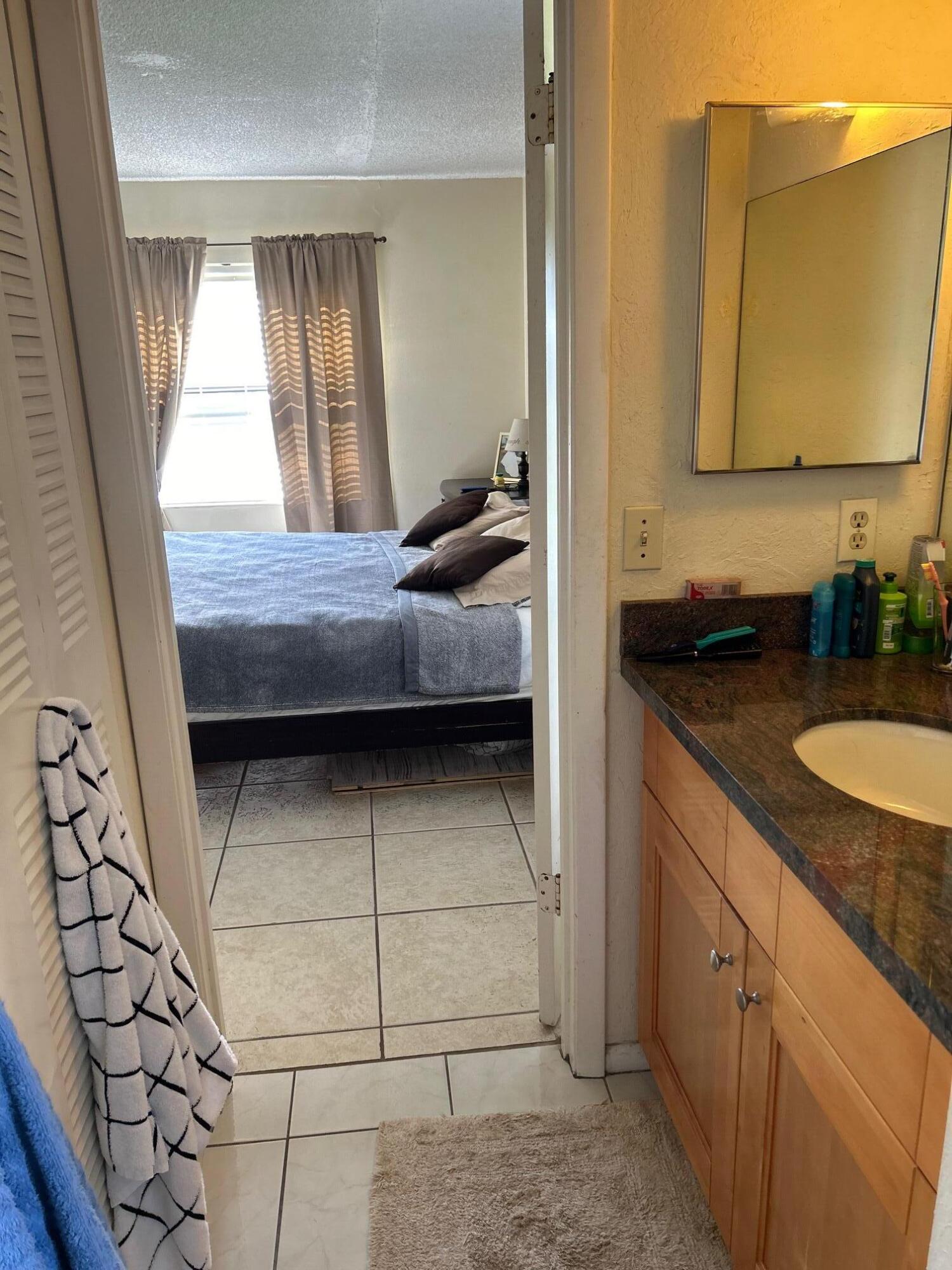 6716 Palmetto Circle S 104