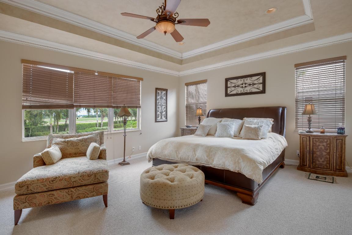 8842 Cobblestone Point Circle