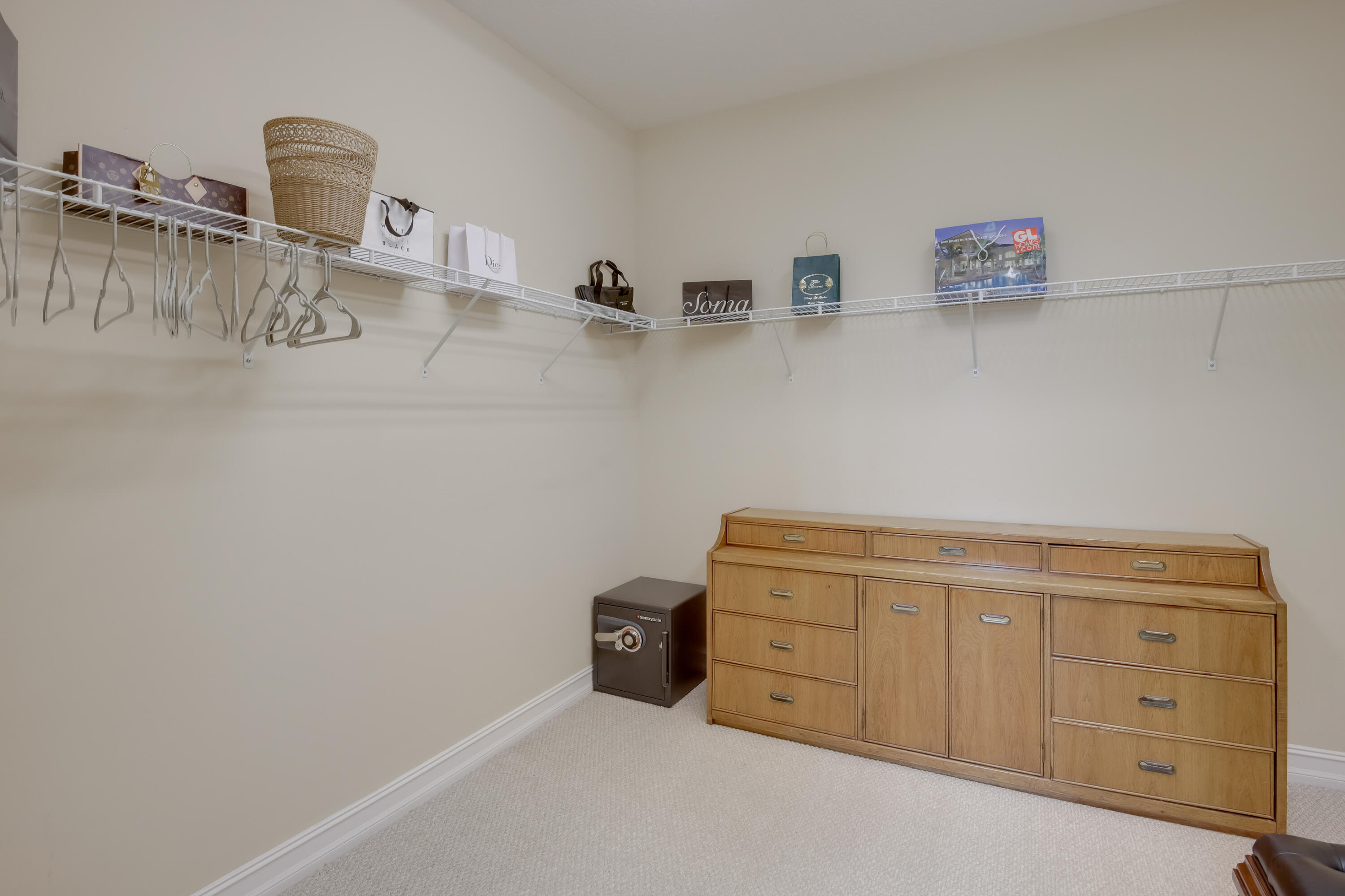 8842 Cobblestone Point Circle