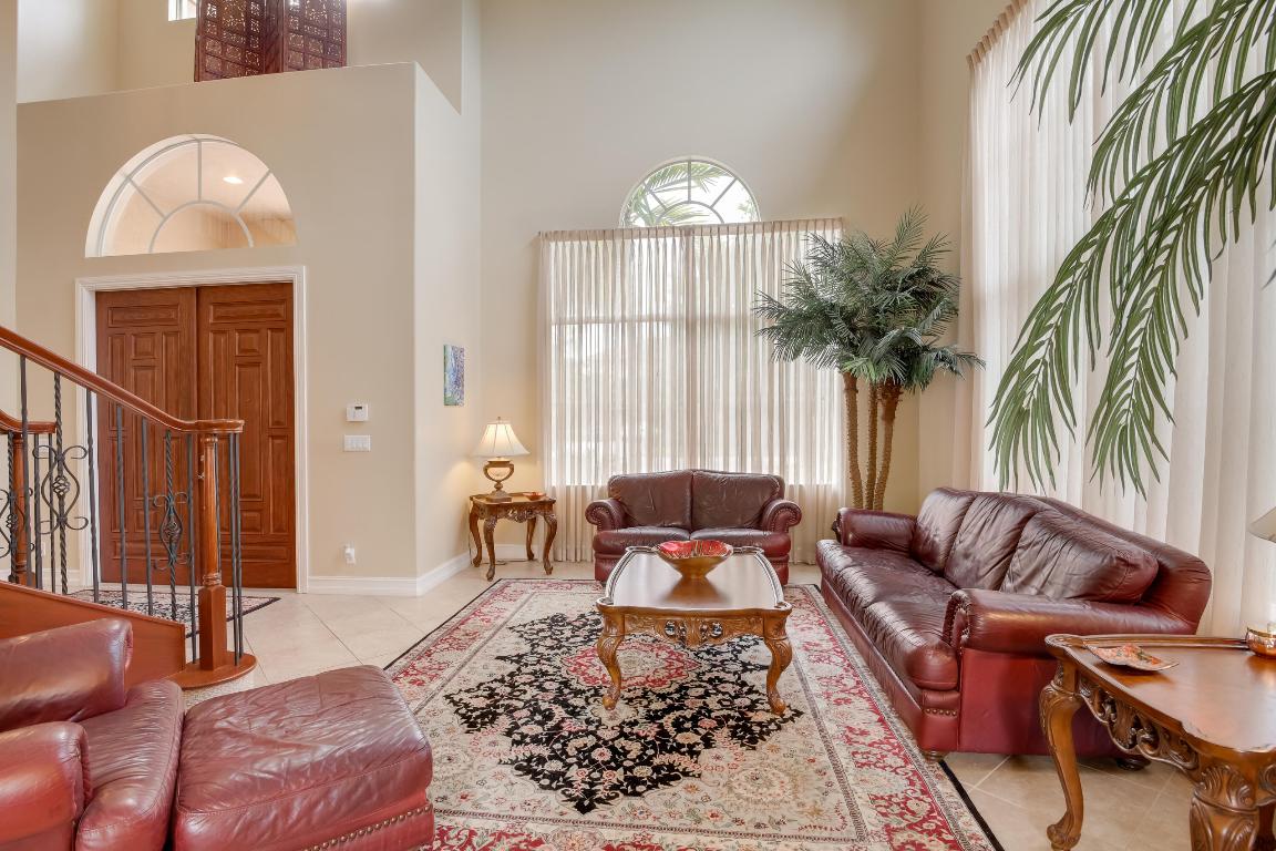 8842 Cobblestone Point Circle