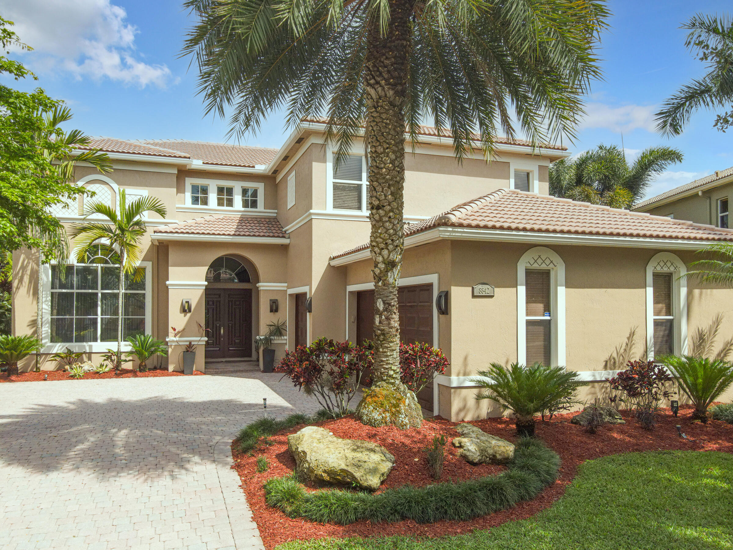 8842 Cobblestone Point Circle