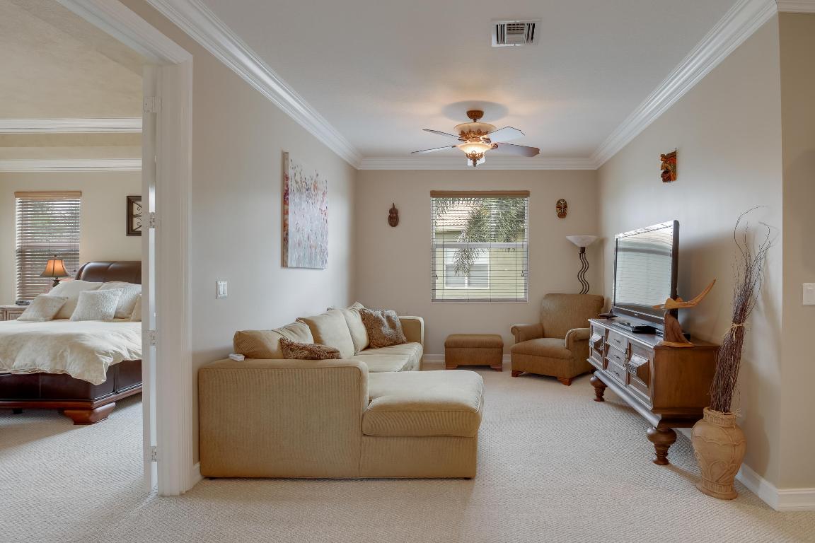 8842 Cobblestone Point Circle