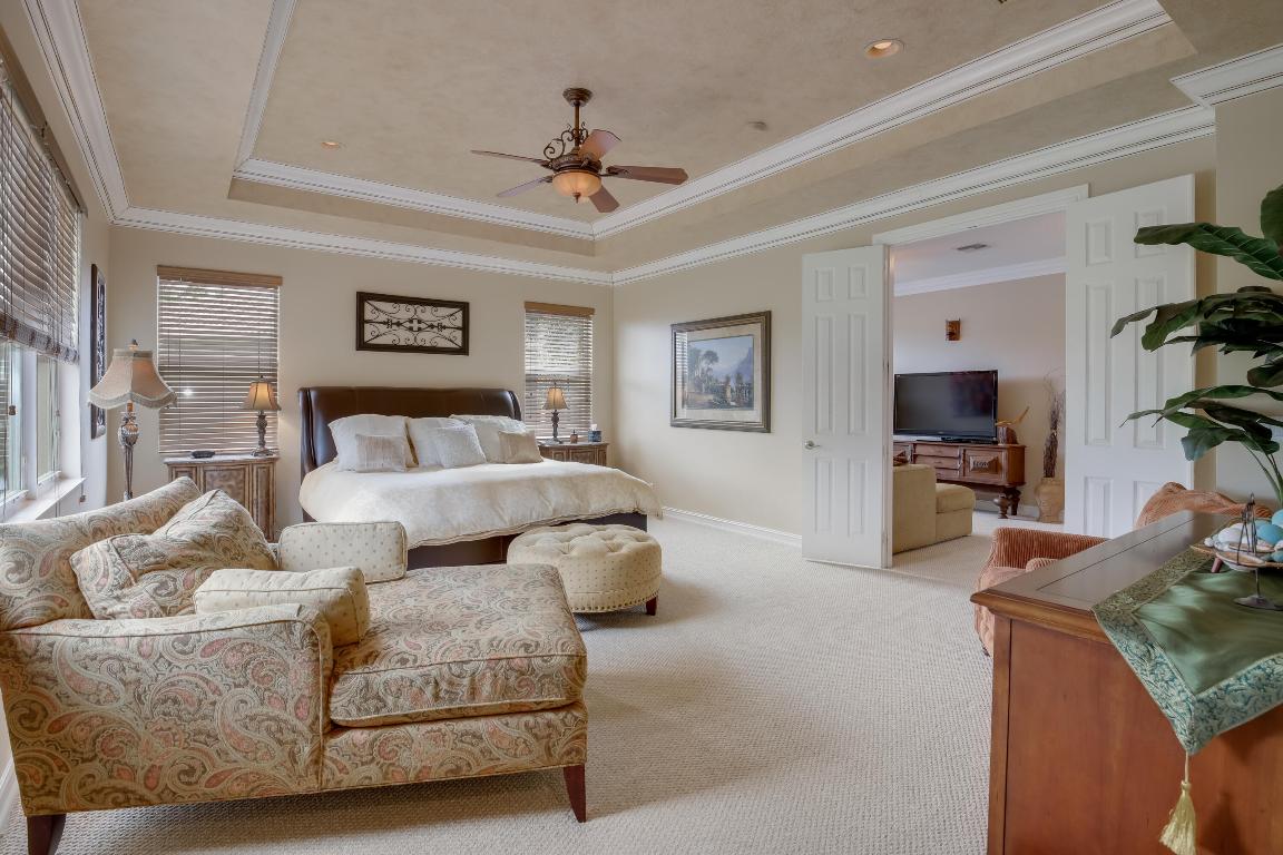 8842 Cobblestone Point Circle