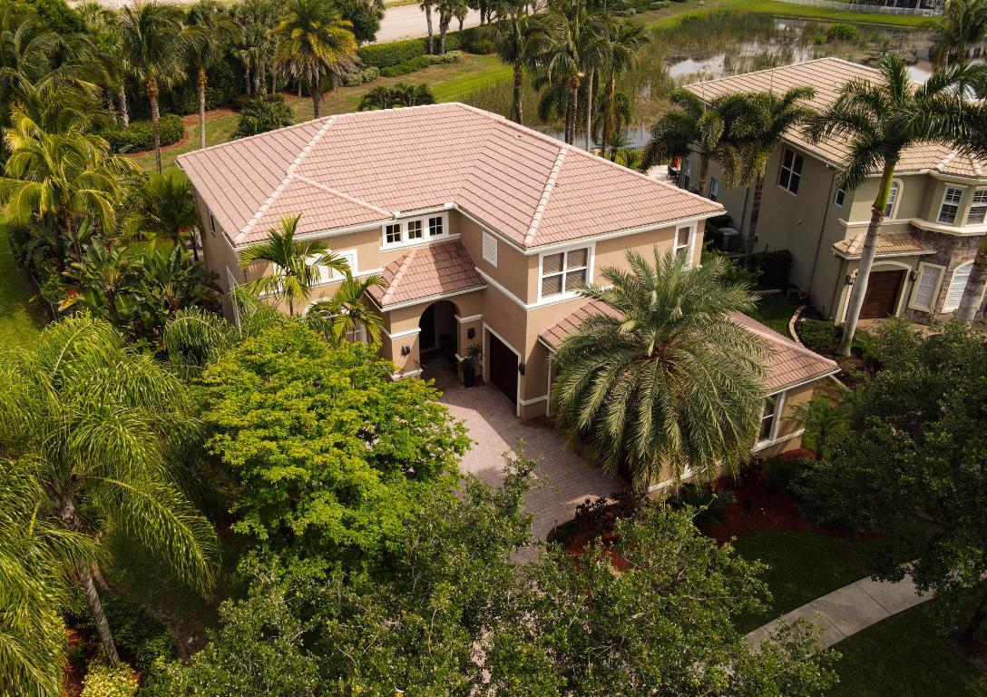 8842 Cobblestone Point Circle