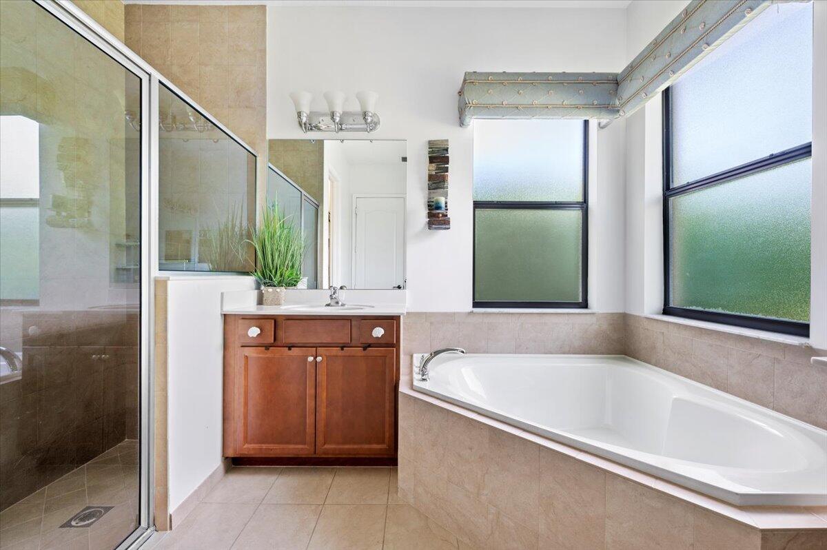 4611 Willow Basin Way