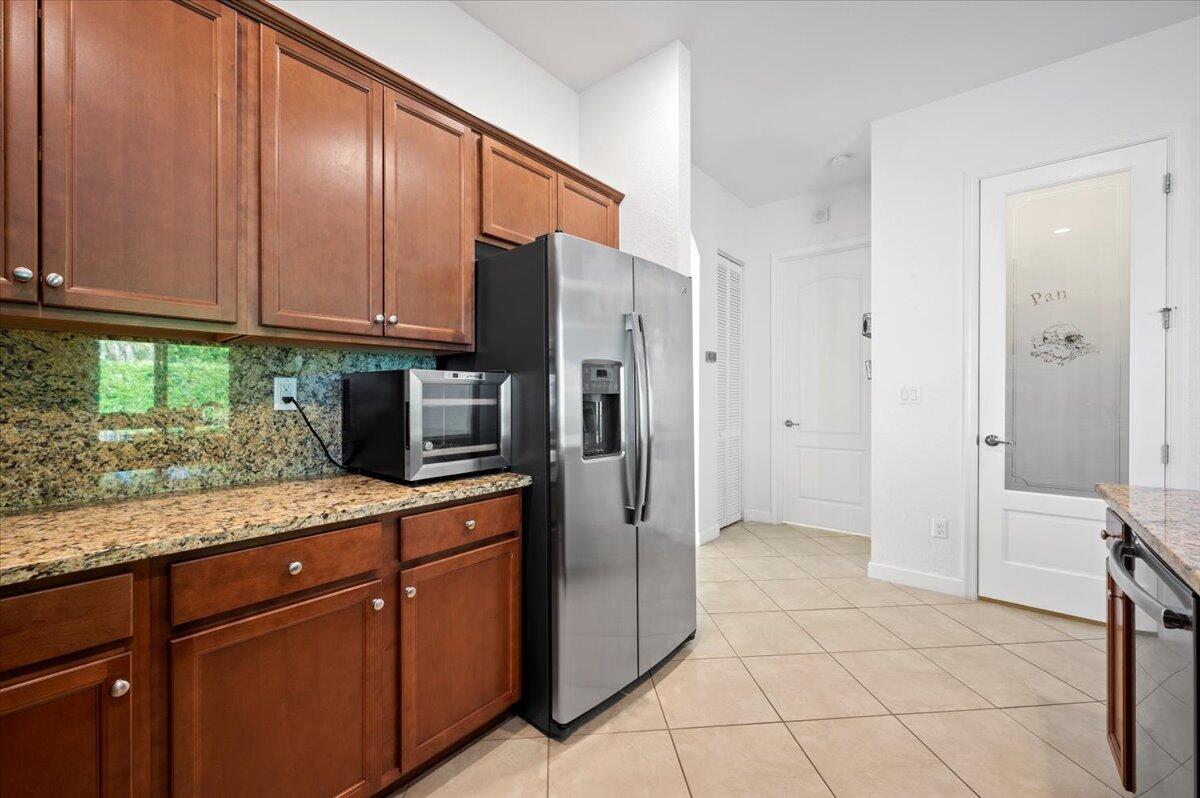 4611 Willow Basin Way