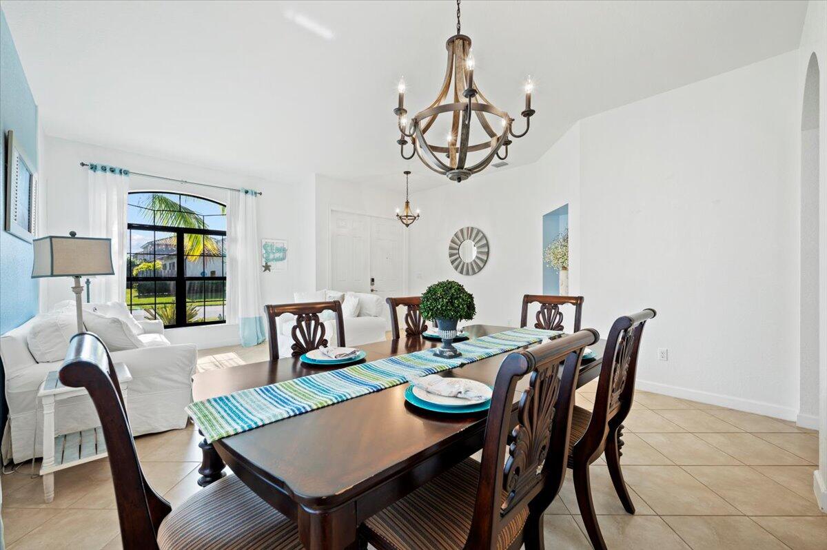 4611 Willow Basin Way