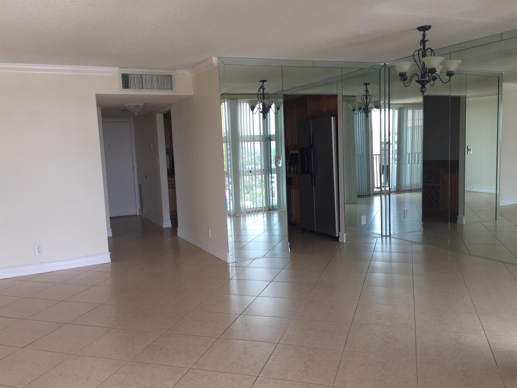 531 N Ocean Boulevard 1001