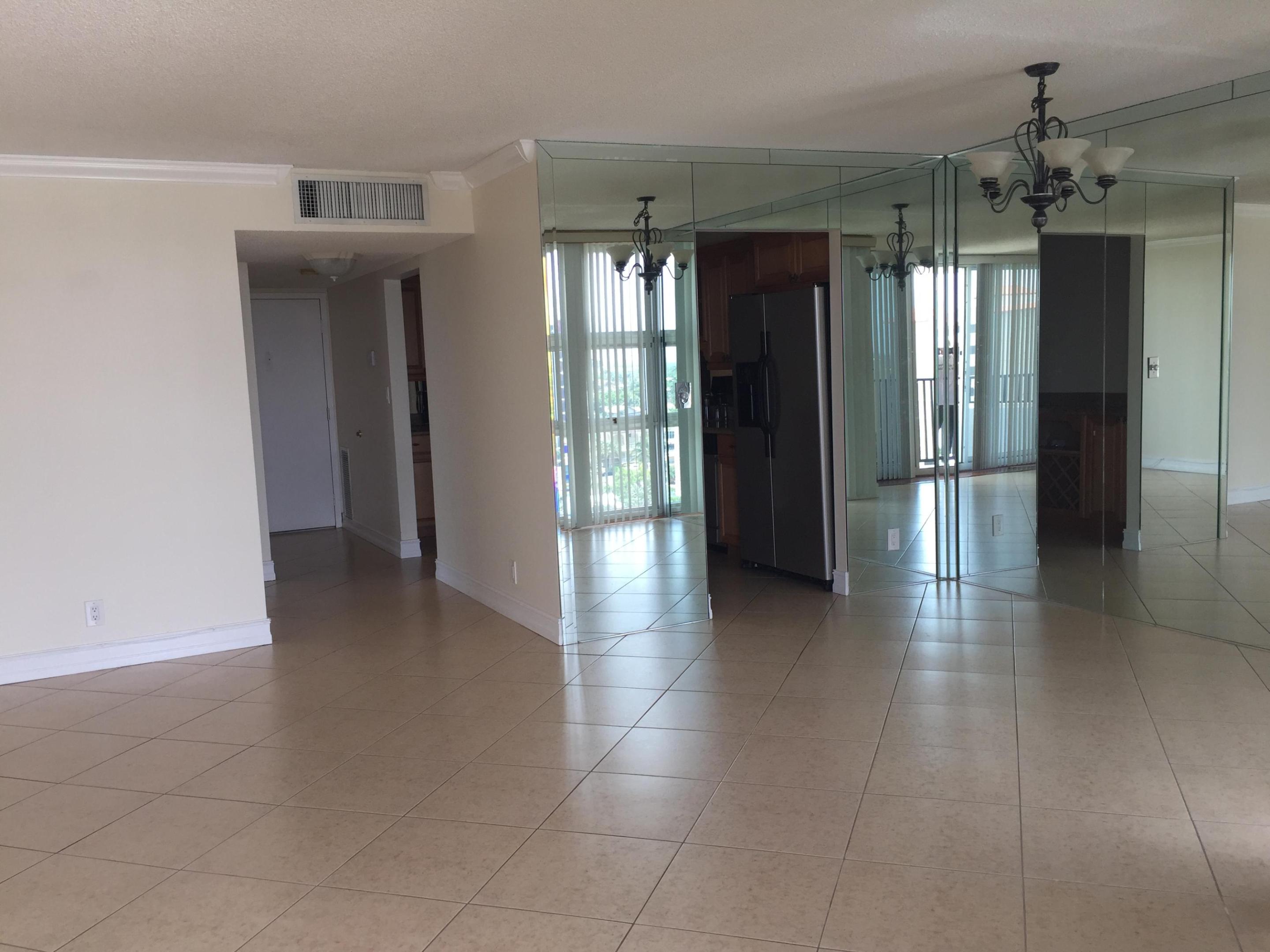531 N Ocean Boulevard 1001