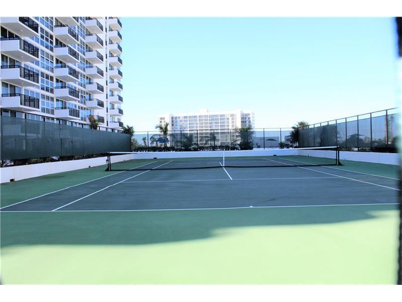 531 N Ocean Boulevard 1001