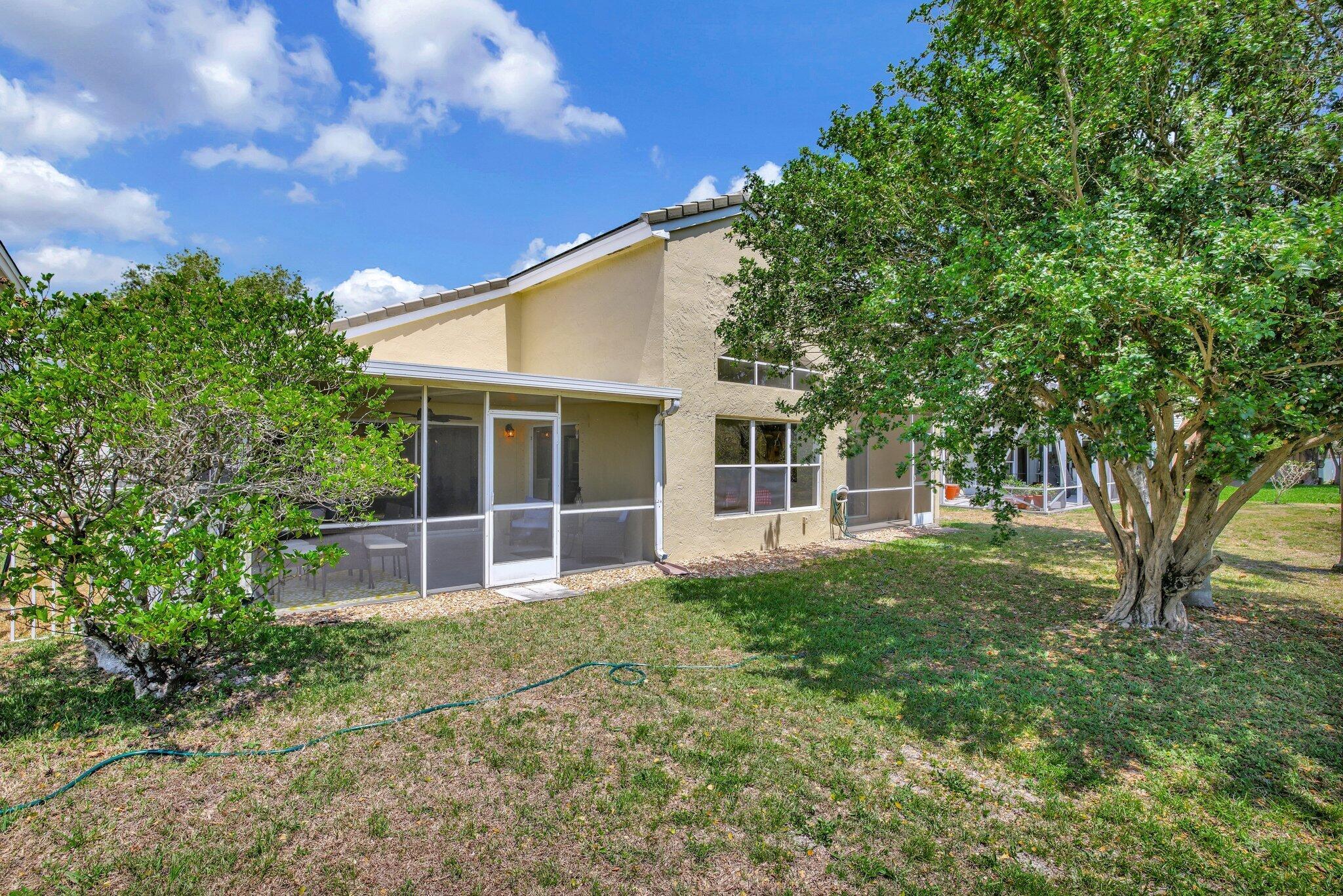 5414 NW 52nd Avenue NW