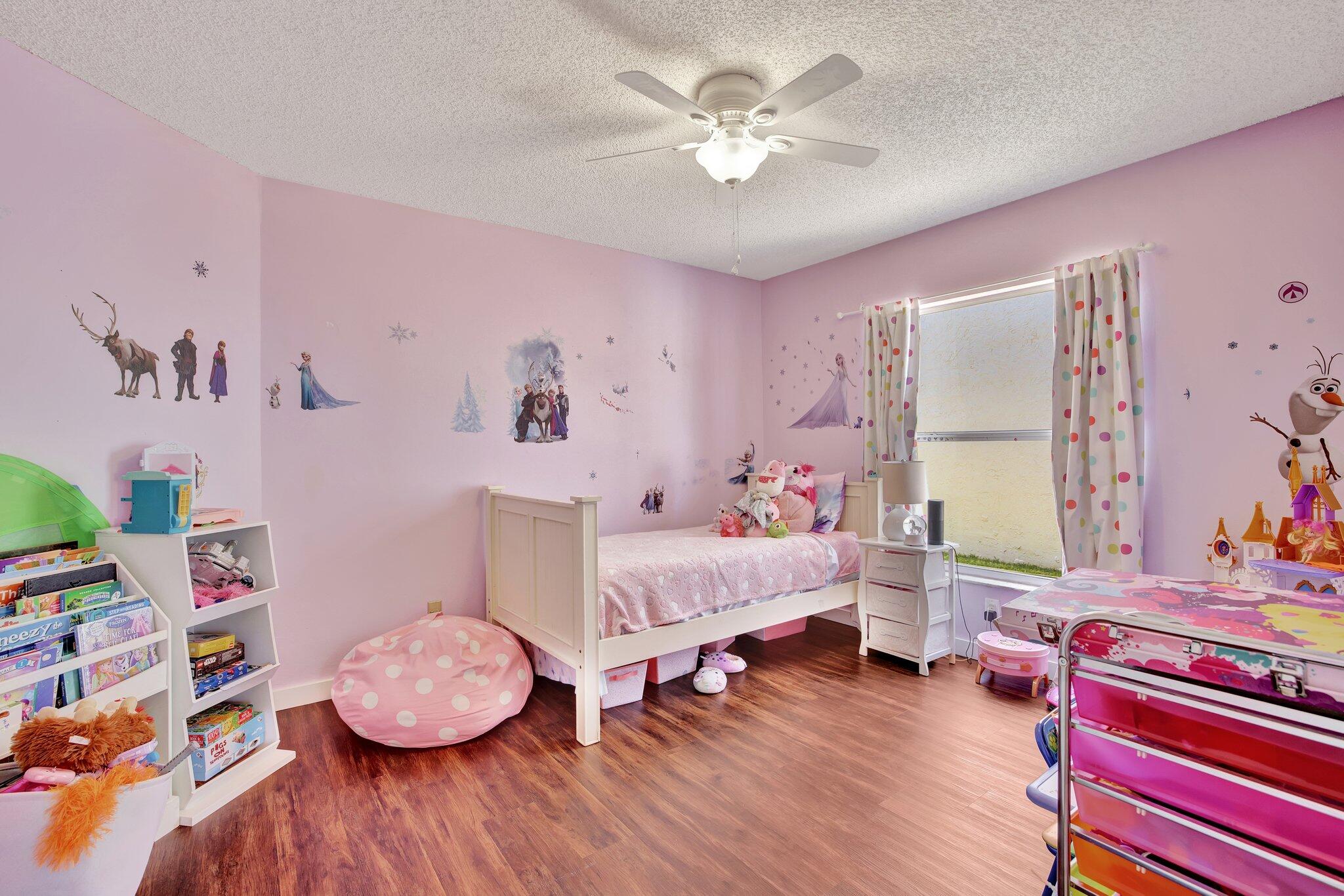 5414 NW 52nd Avenue NW