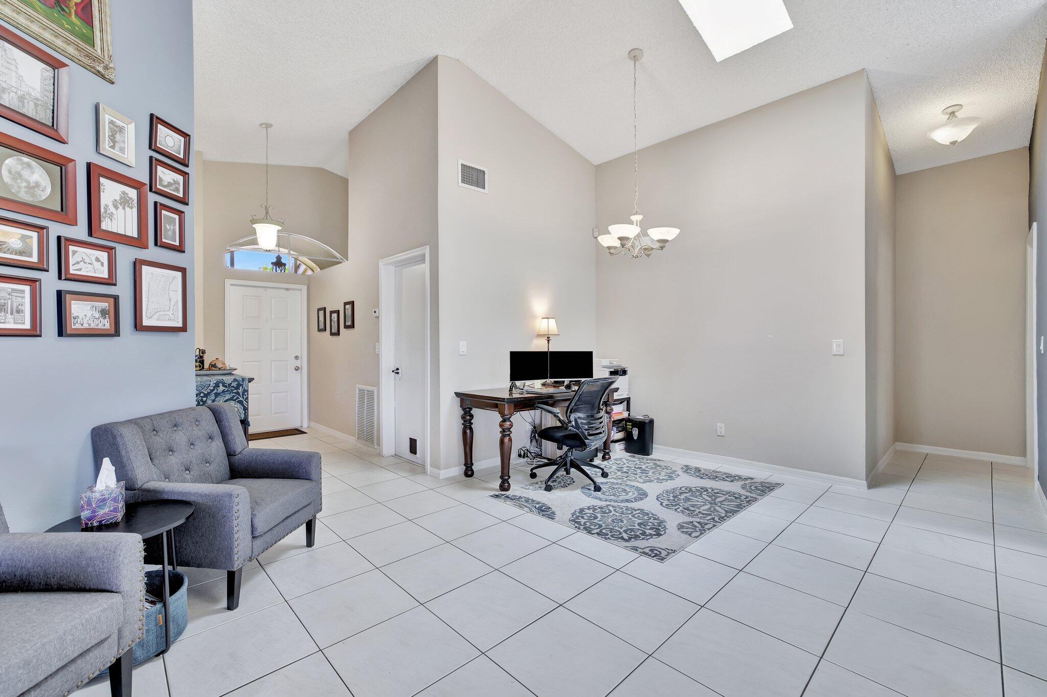 5414 NW 52nd Avenue NW