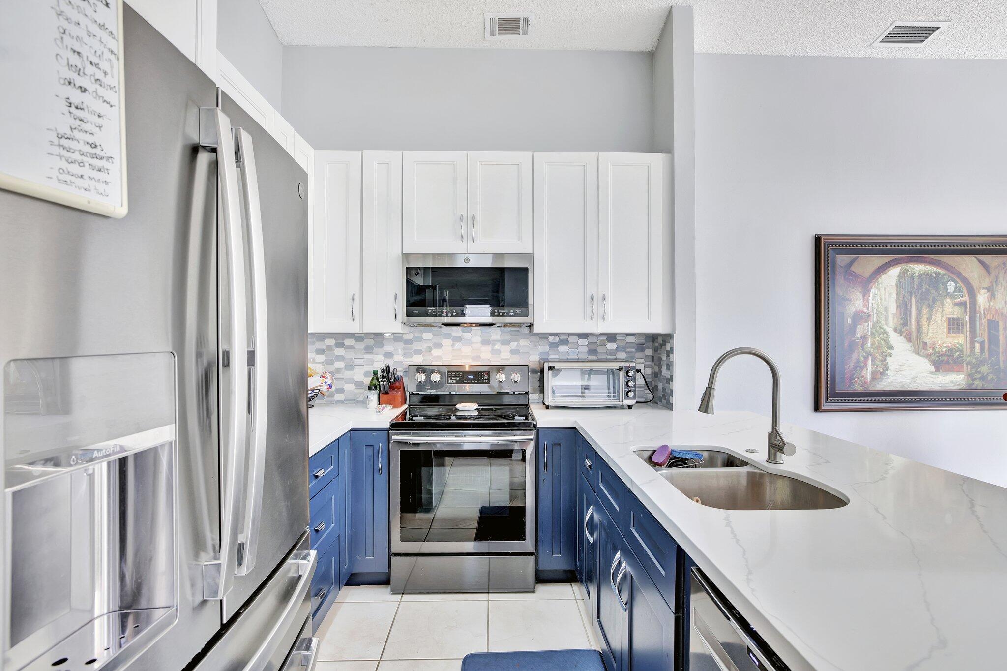 5414 NW 52nd Avenue NW
